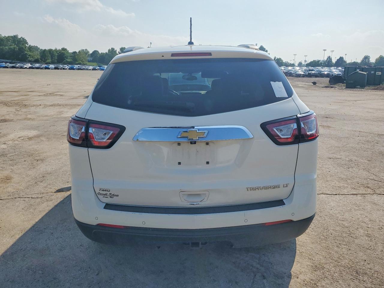 2015 Chevrolet Traverse 2lt White vin: 1GNKVHKD5FJ273406