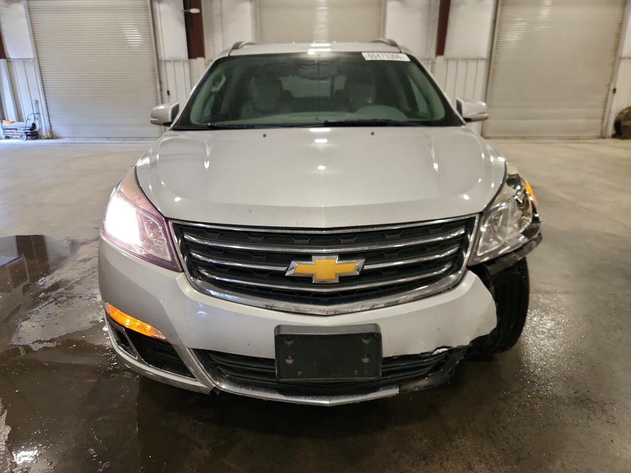 2015 Chevrolet Traverse Lt Silver vin: 1GNKVHKDXFJ188545