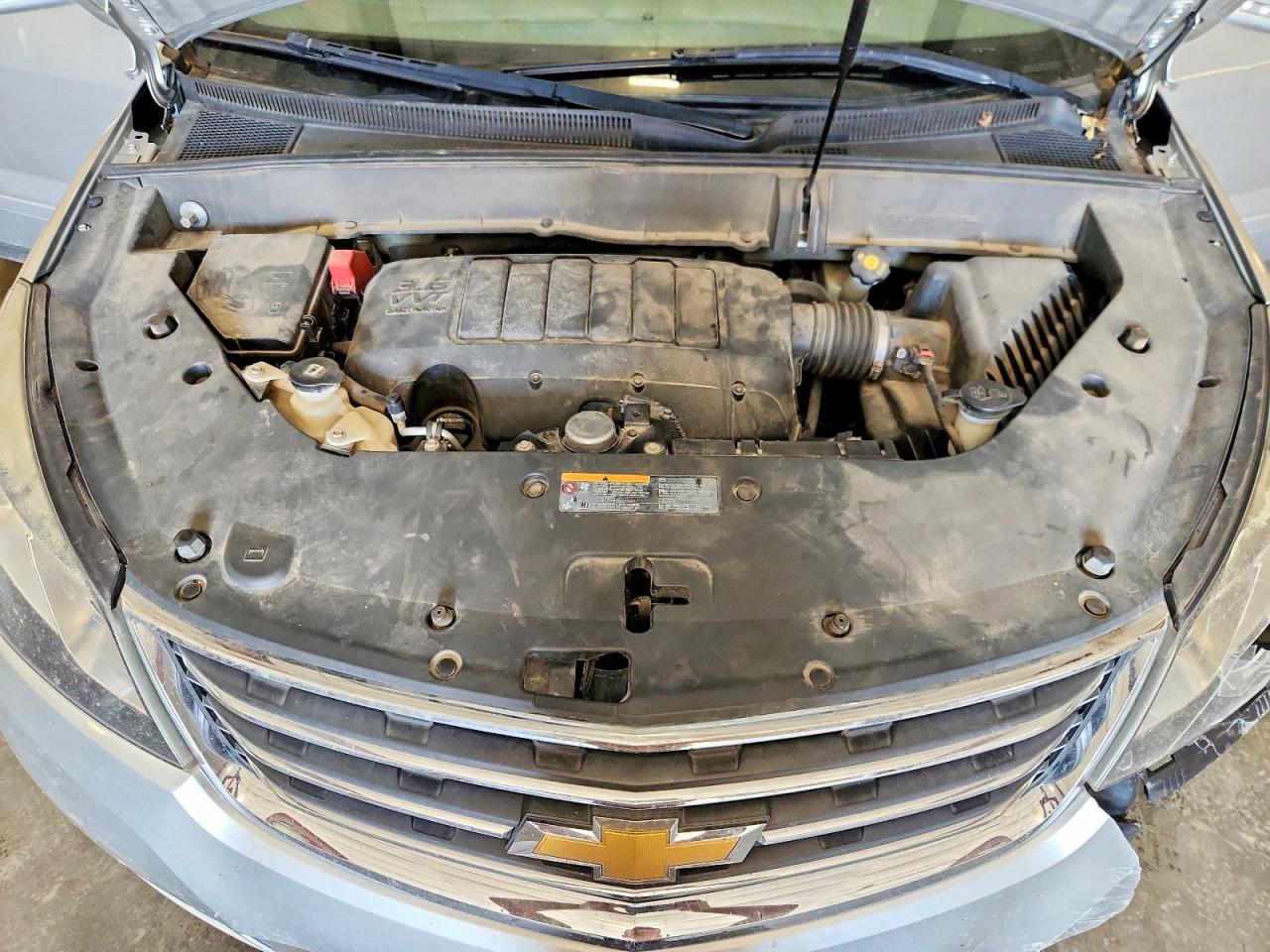 2015 Chevrolet Traverse Lt Silver vin: 1GNKVHKDXFJ188545