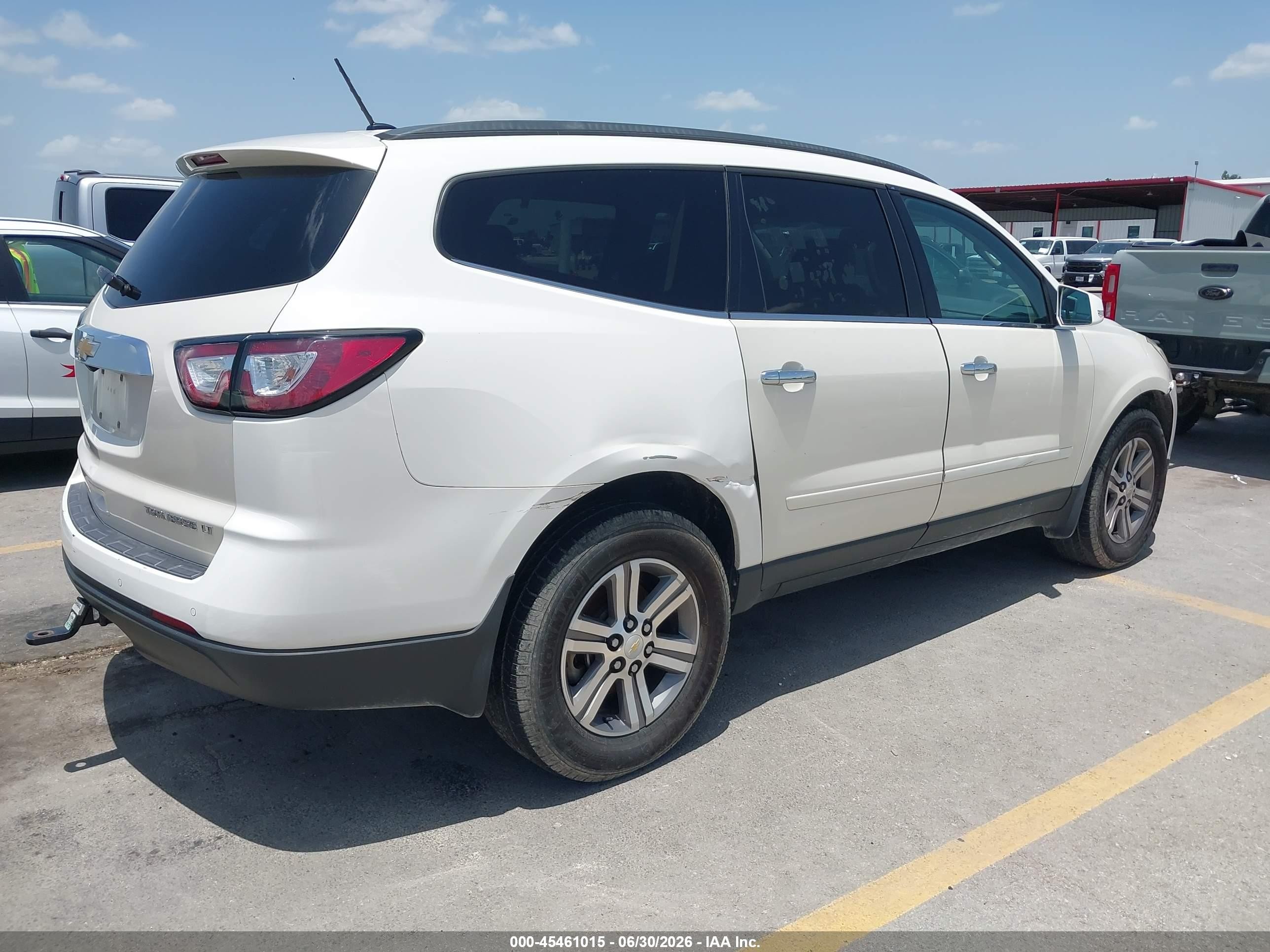 2015 Chevrolet Traverse 2lt Белый vin: 1GNKVHKDXFJ285924