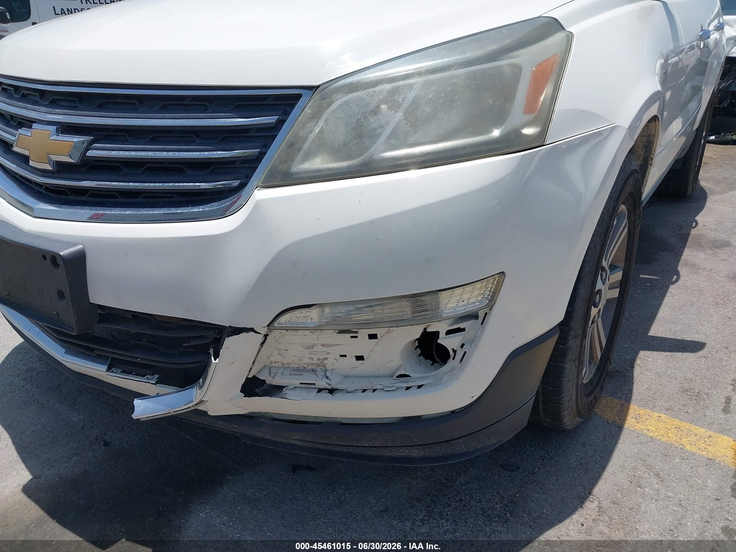 2015 Chevrolet Traverse 2lt Белый vin: 1GNKVHKDXFJ285924