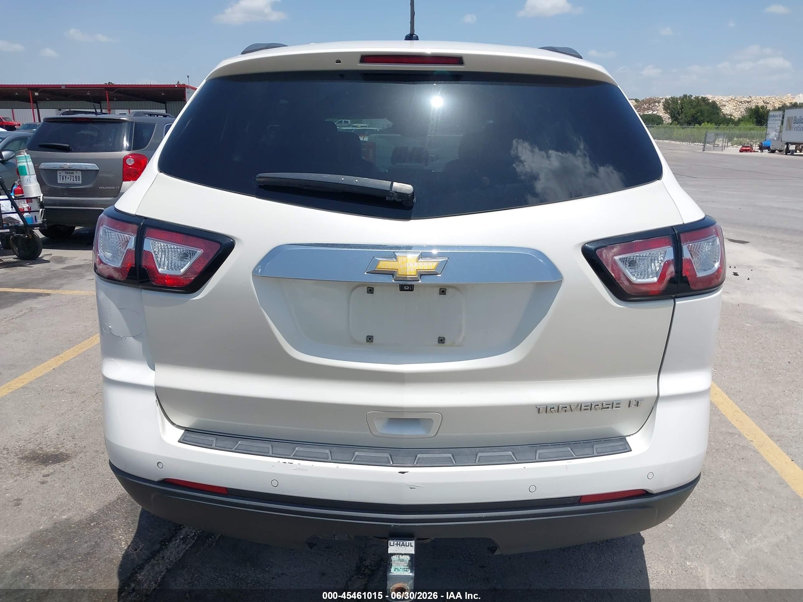 2015 Chevrolet Traverse 2lt Белый vin: 1GNKVHKDXFJ285924