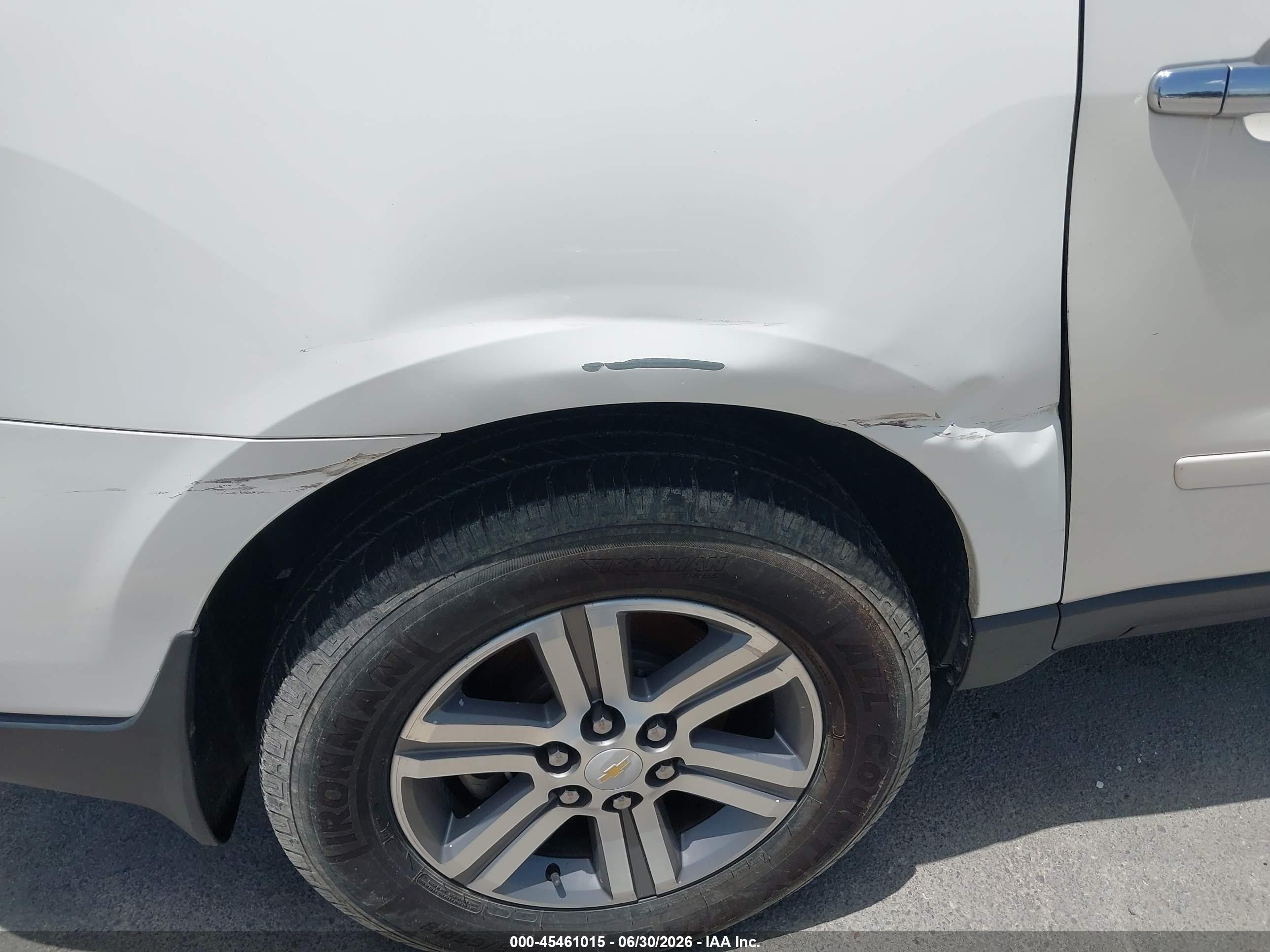 2015 Chevrolet Traverse 2lt Белый vin: 1GNKVHKDXFJ285924