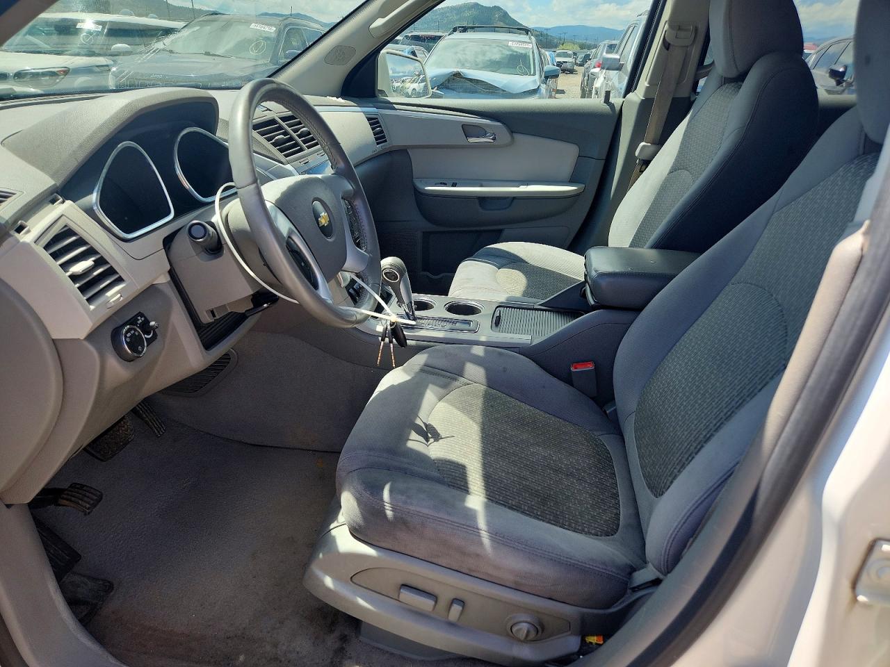 2012 Chevrolet Traverse Lt Белый vin: 1GNKVJED1CJ120486