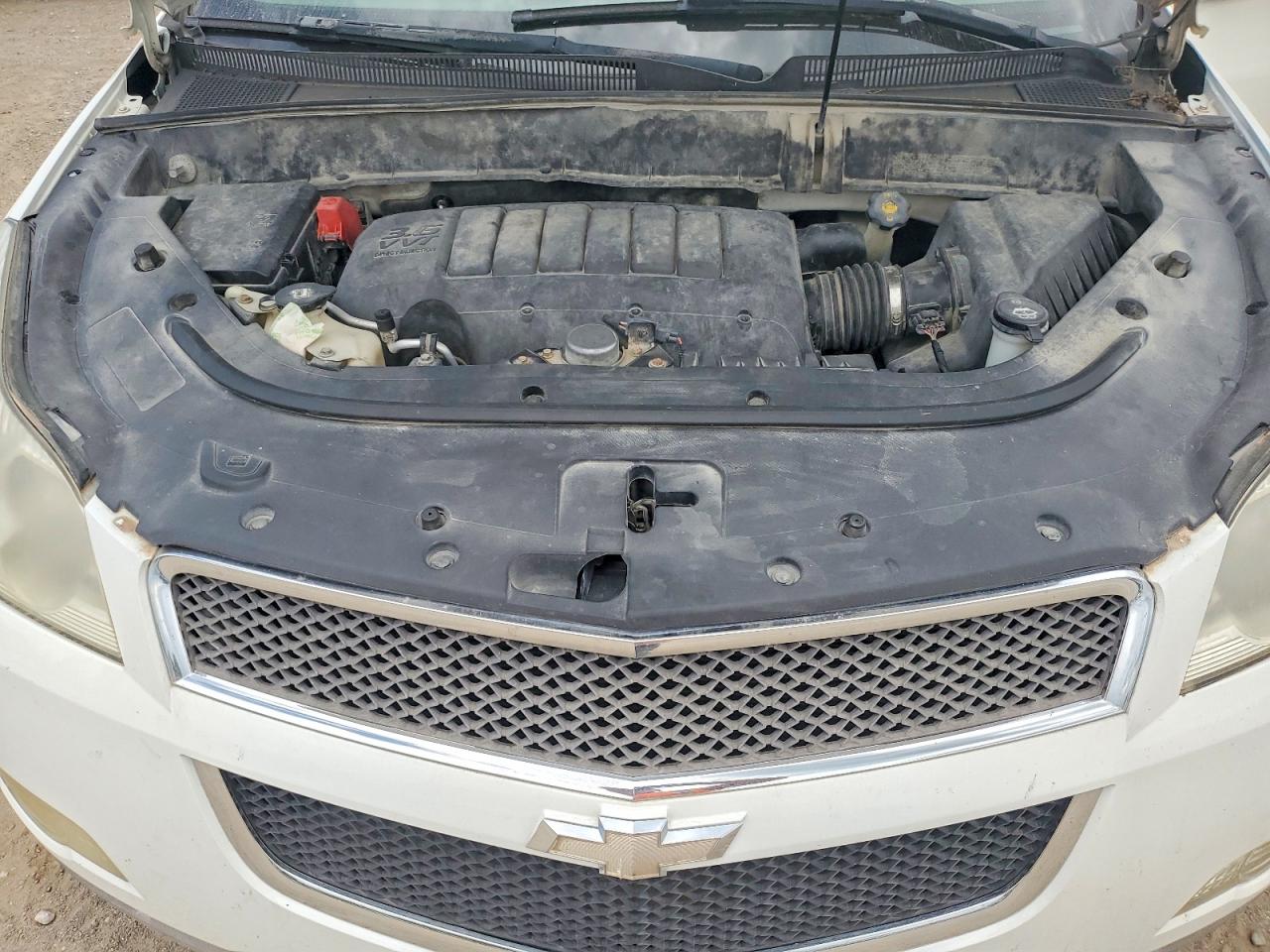 2011 Chevrolet Traverse Lt White vin: 1GNKVJED4BJ293191
