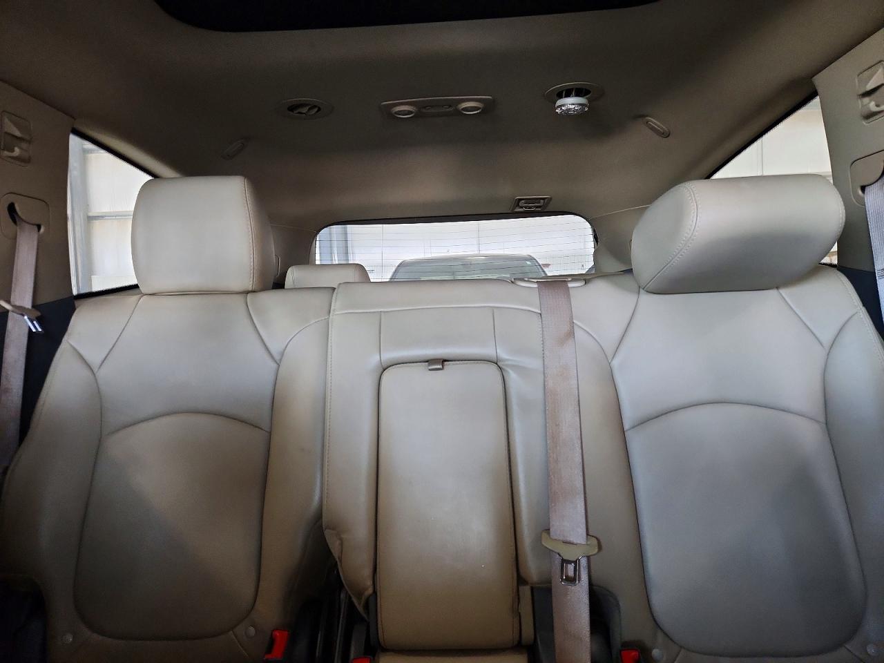 2012 Chevrolet Traverse Lt Cream vin: 1GNKVJED5CJ127490