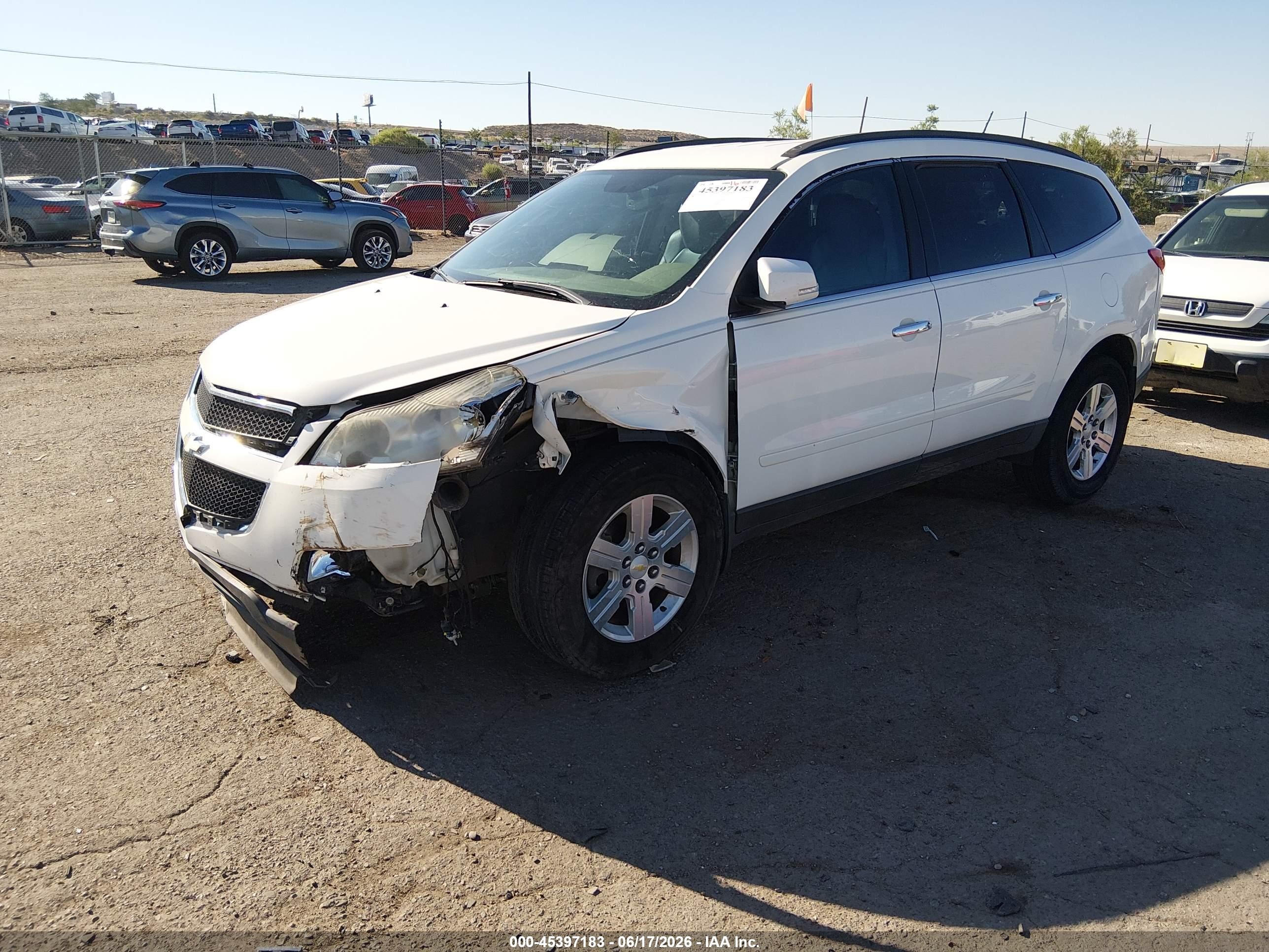 2012 Chevrolet Traverse Lt W/2lt White vin: 1GNKVJED5CJ326460