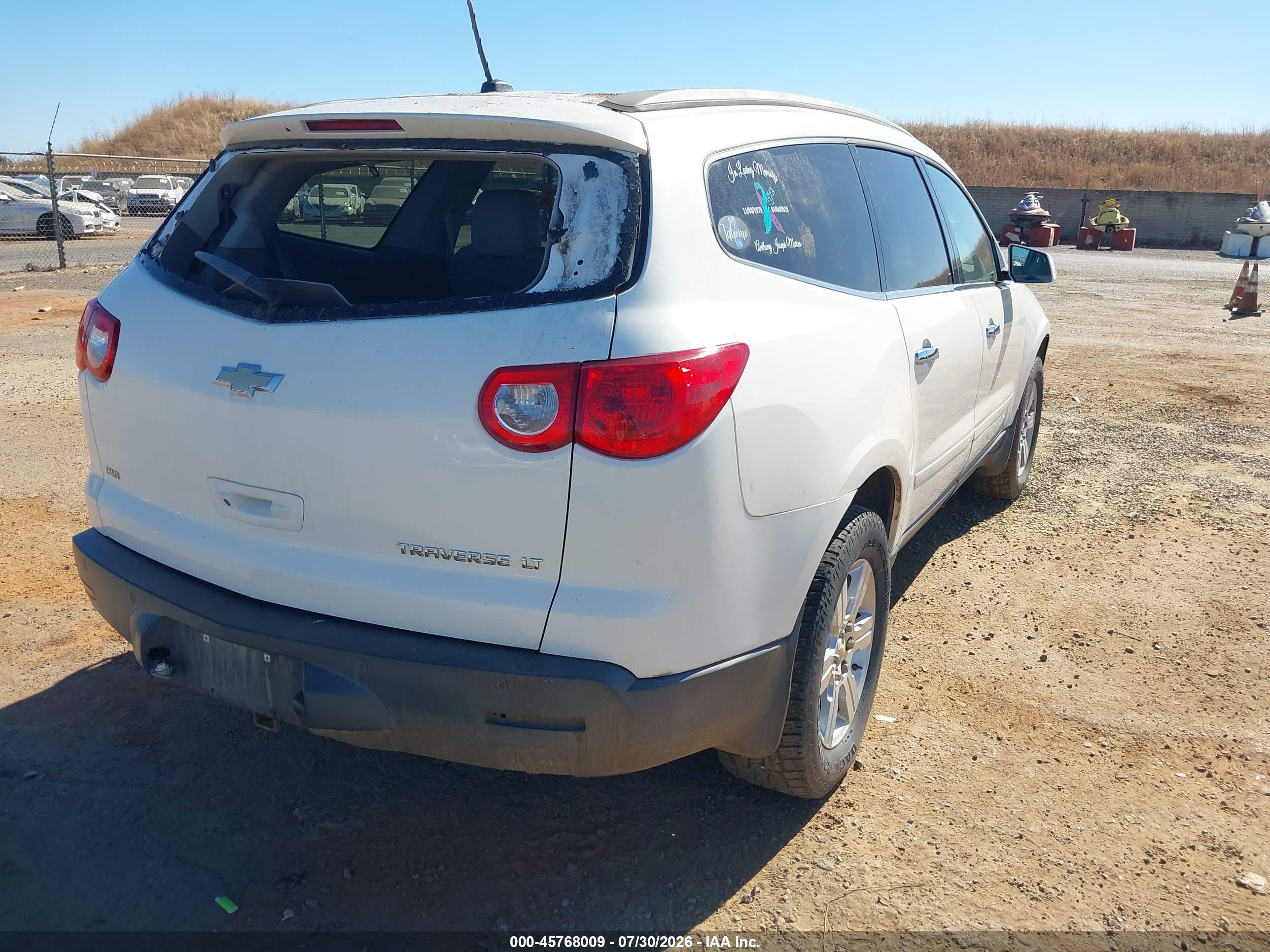 2012 Chevrolet Traverse Lt W/2lt White vin: 1GNKVJED6CJ123030