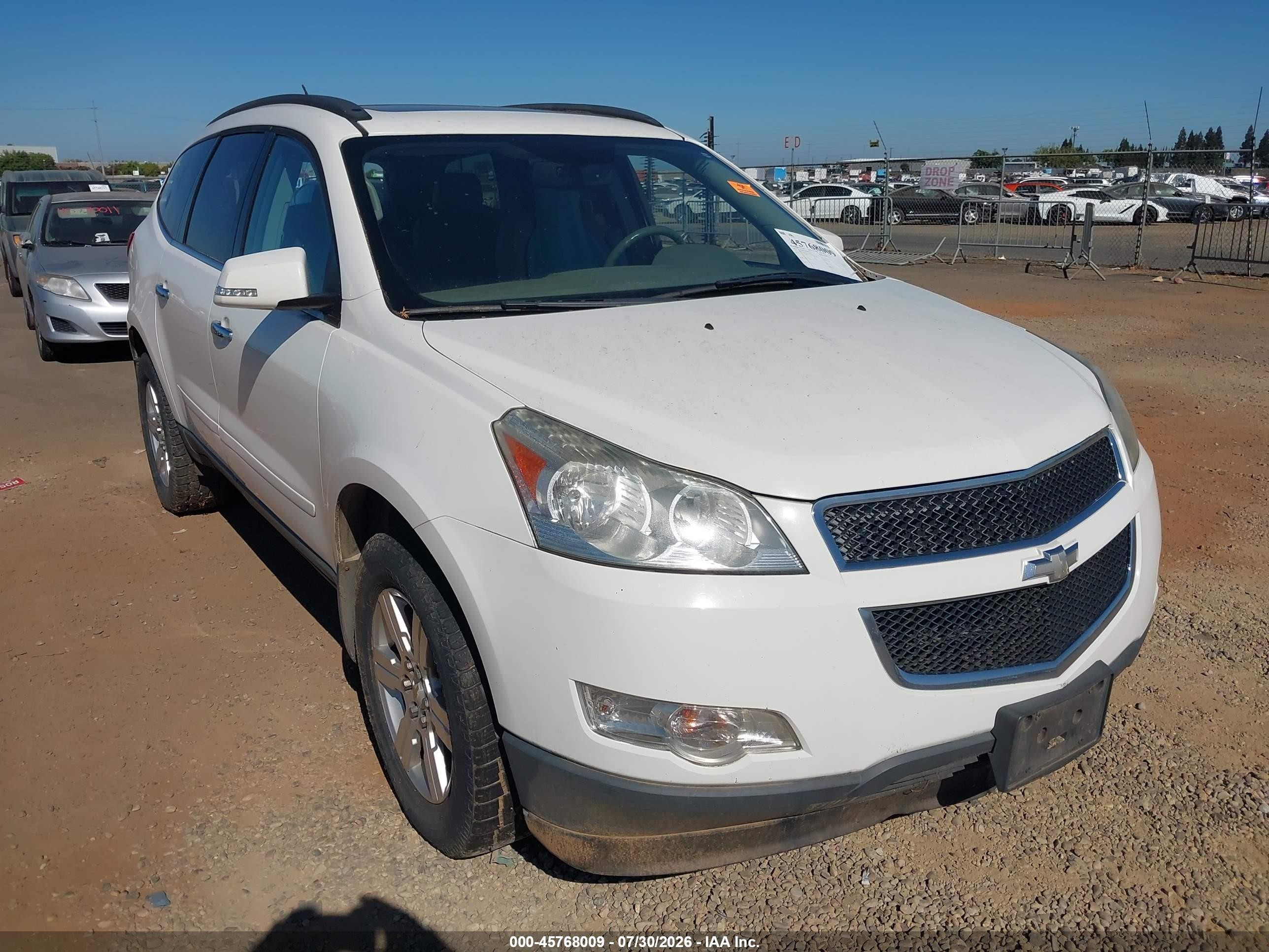 2012 Chevrolet Traverse Lt W/2lt White vin: 1GNKVJED6CJ123030