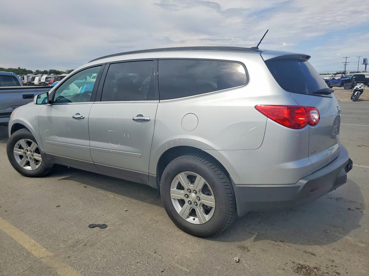 2011 Chevrolet Traverse Lt Silver vin: 1GNKVJED9BJ237411