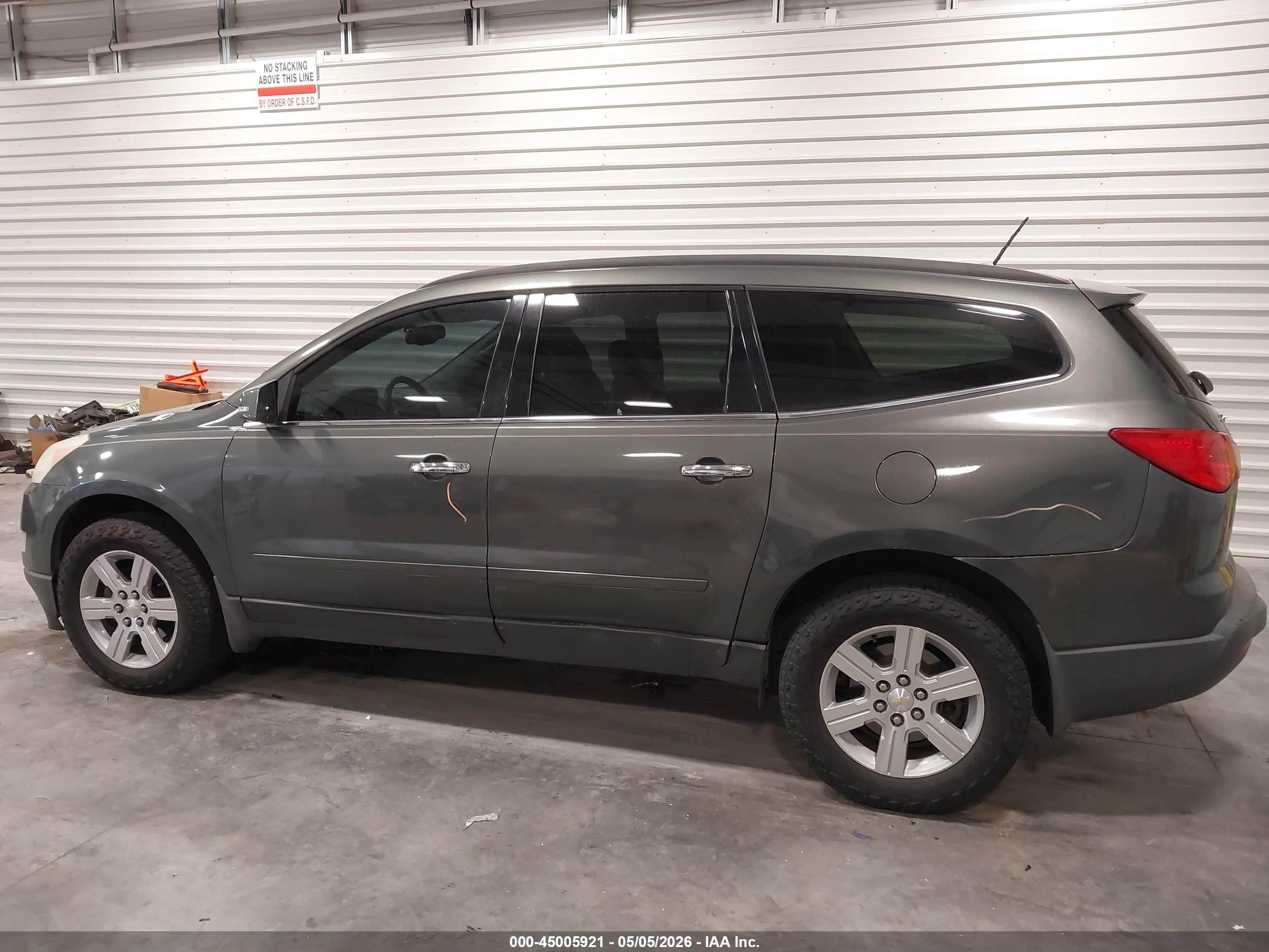 2011 Chevrolet Traverse 2lt Серый vin: 1GNKVJEDXBJ171676