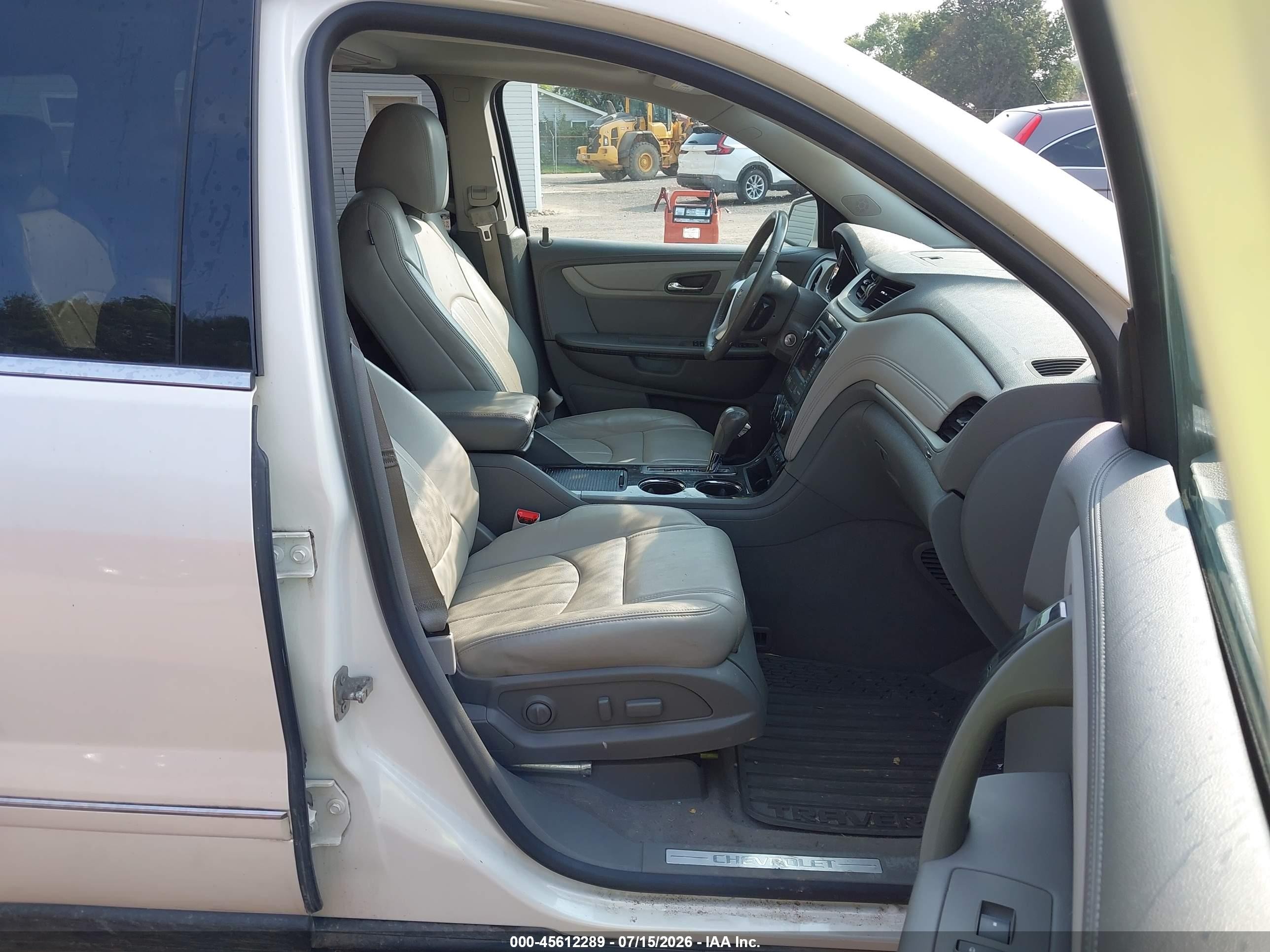 2014 Chevrolet Traverse Ltz White vin: 1GNKVJKD0EJ140574