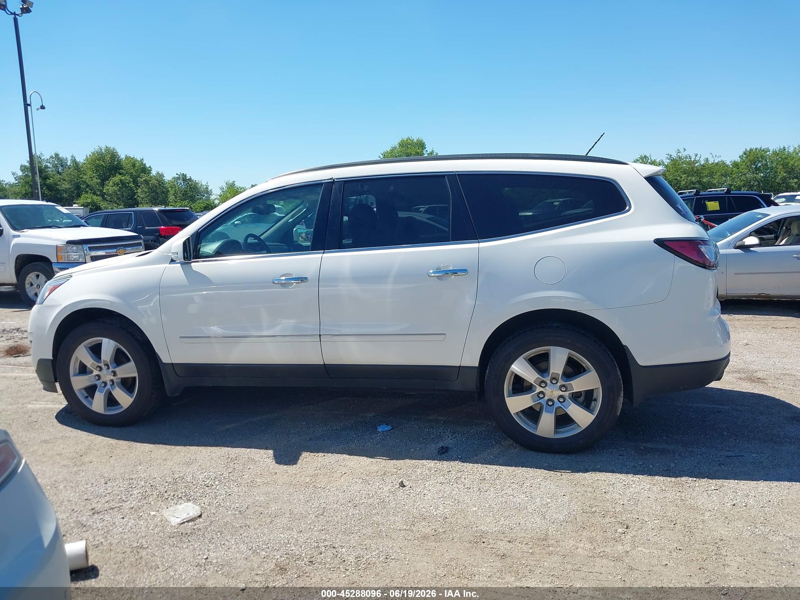 2015 Chevrolet Traverse Ltz White vin: 1GNKVJKD0FJ281341