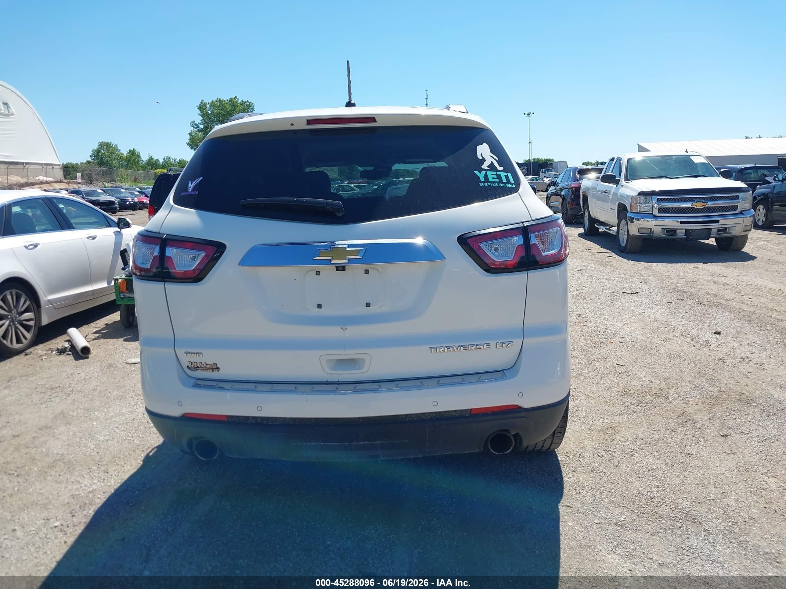 2015 Chevrolet Traverse Ltz White vin: 1GNKVJKD0FJ281341
