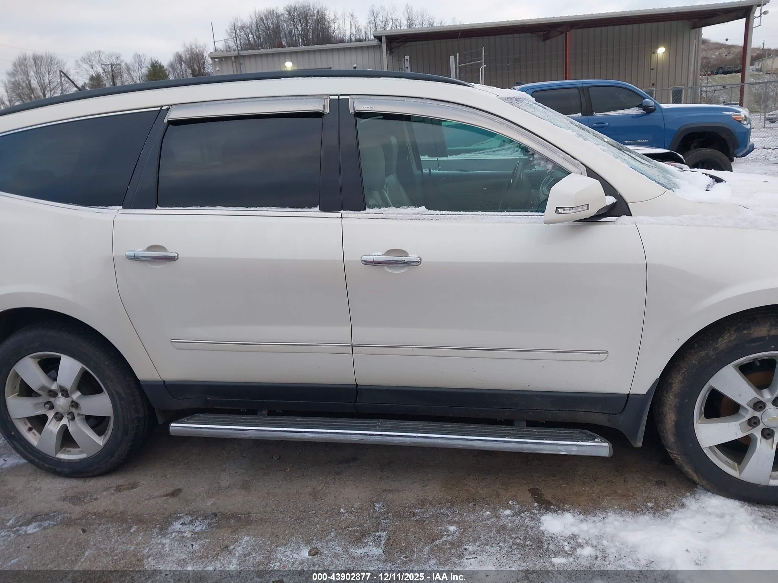 2015 Chevrolet Traverse Ltz White vin: 1GNKVJKD1FJ112705