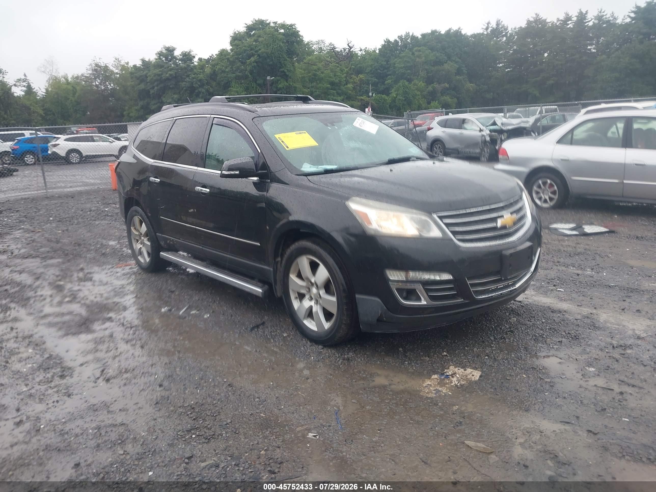 2015 Chevrolet Traverse Ltz Cream vin: 1GNKVJKD1FJ267903