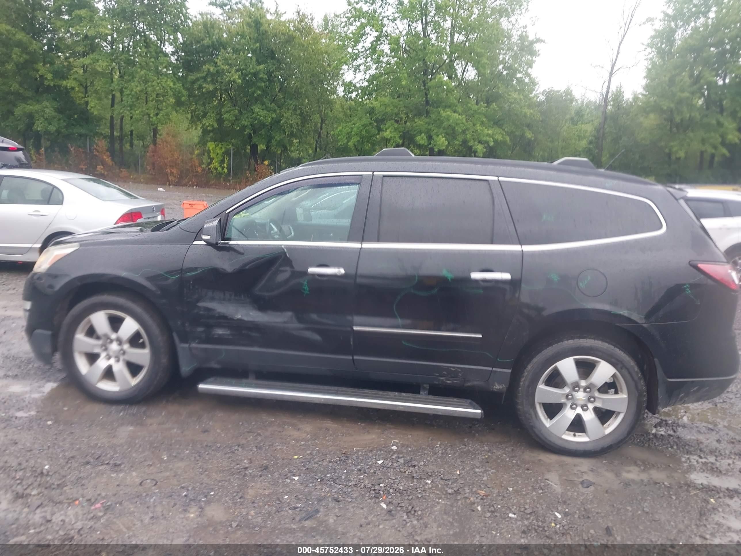 2015 Chevrolet Traverse Ltz Cream vin: 1GNKVJKD1FJ267903