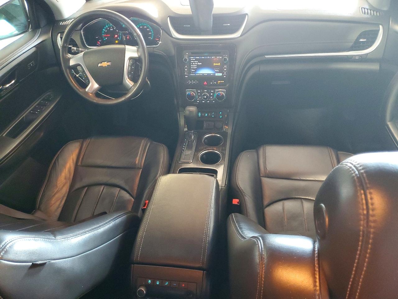 2015 Chevrolet Traverse Ltz Серебряный vin: 1GNKVJKD2FJ360137