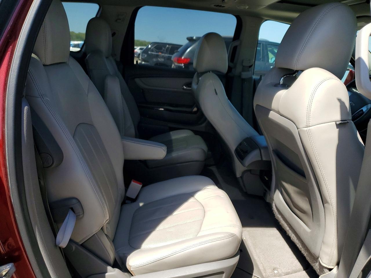 2015 Chevrolet Traverse Ltz Red vin: 1GNKVJKD3FJ384740
