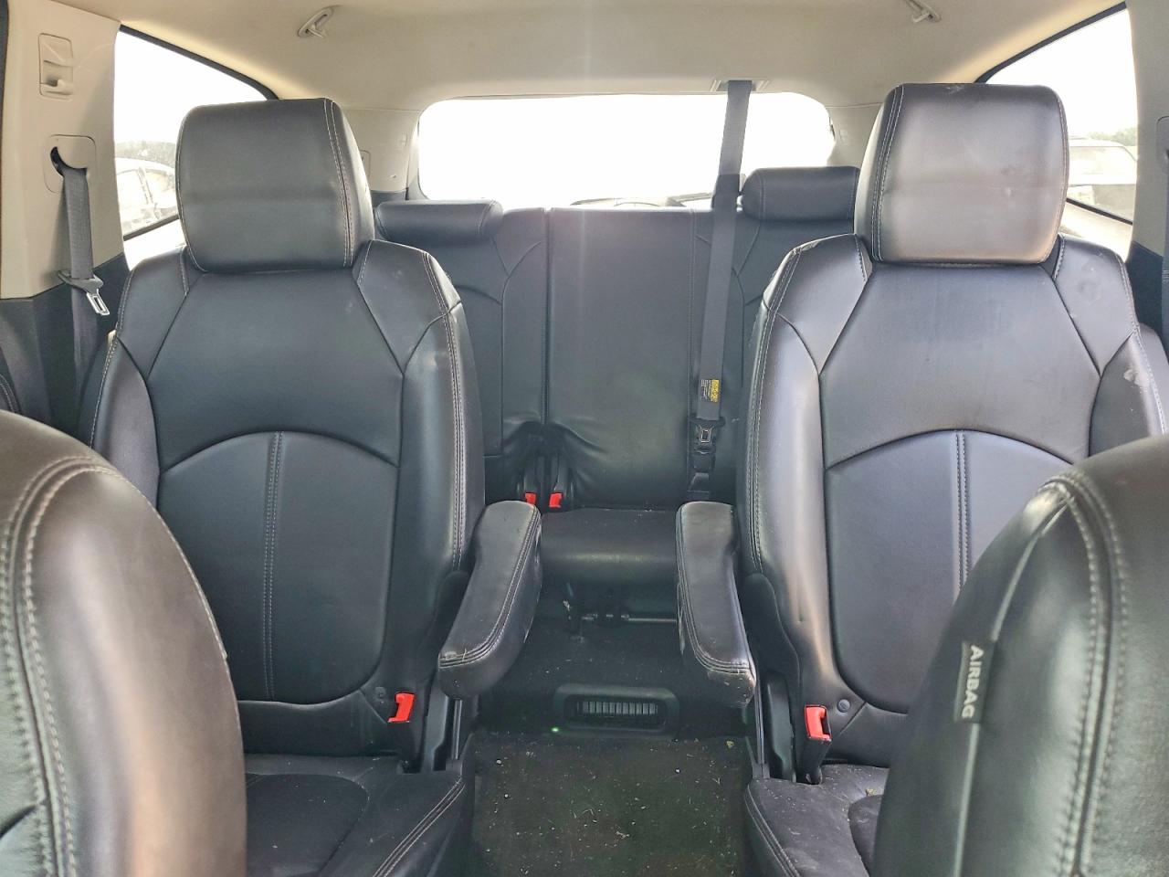 2013 Chevrolet Traverse Lt Silver vin: 1GNKVJKD4DJ217395