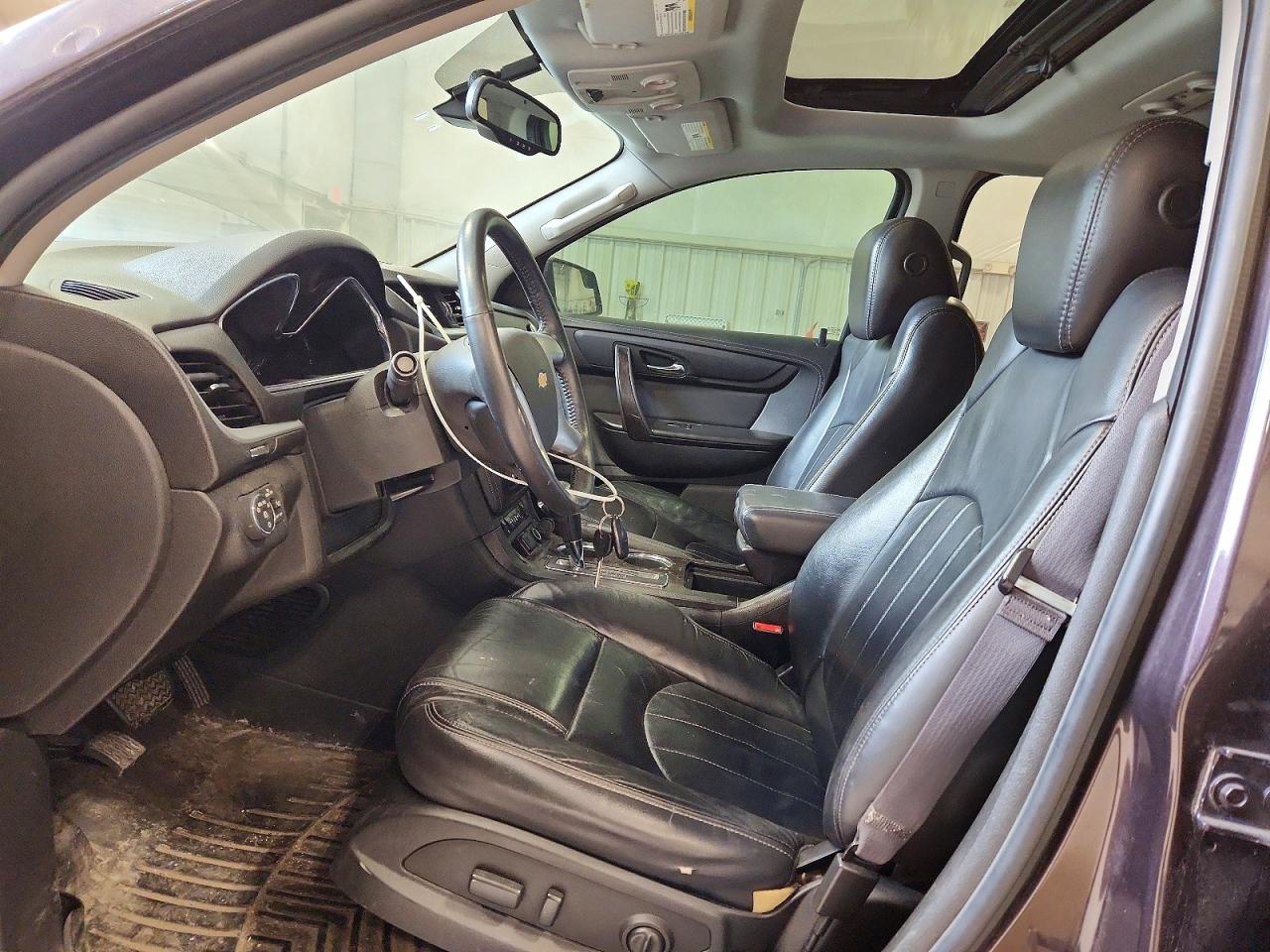 2015 Chevrolet Traverse Ltz Burgundy vin: 1GNKVJKD5FJ329643