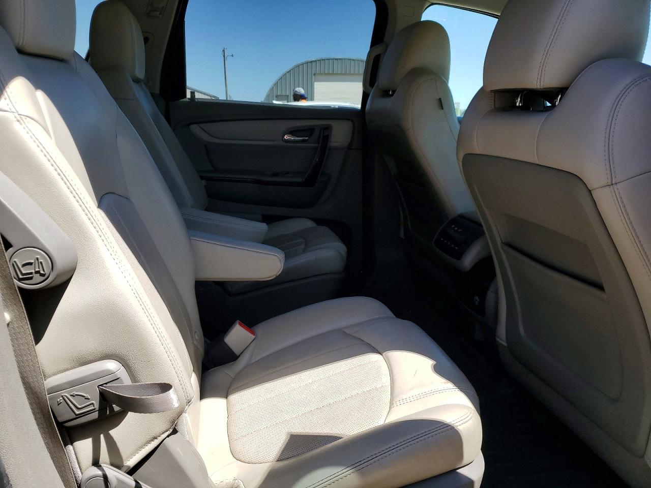 2015 Chevrolet Traverse Ltz Белый vin: 1GNKVJKD7FJ273091