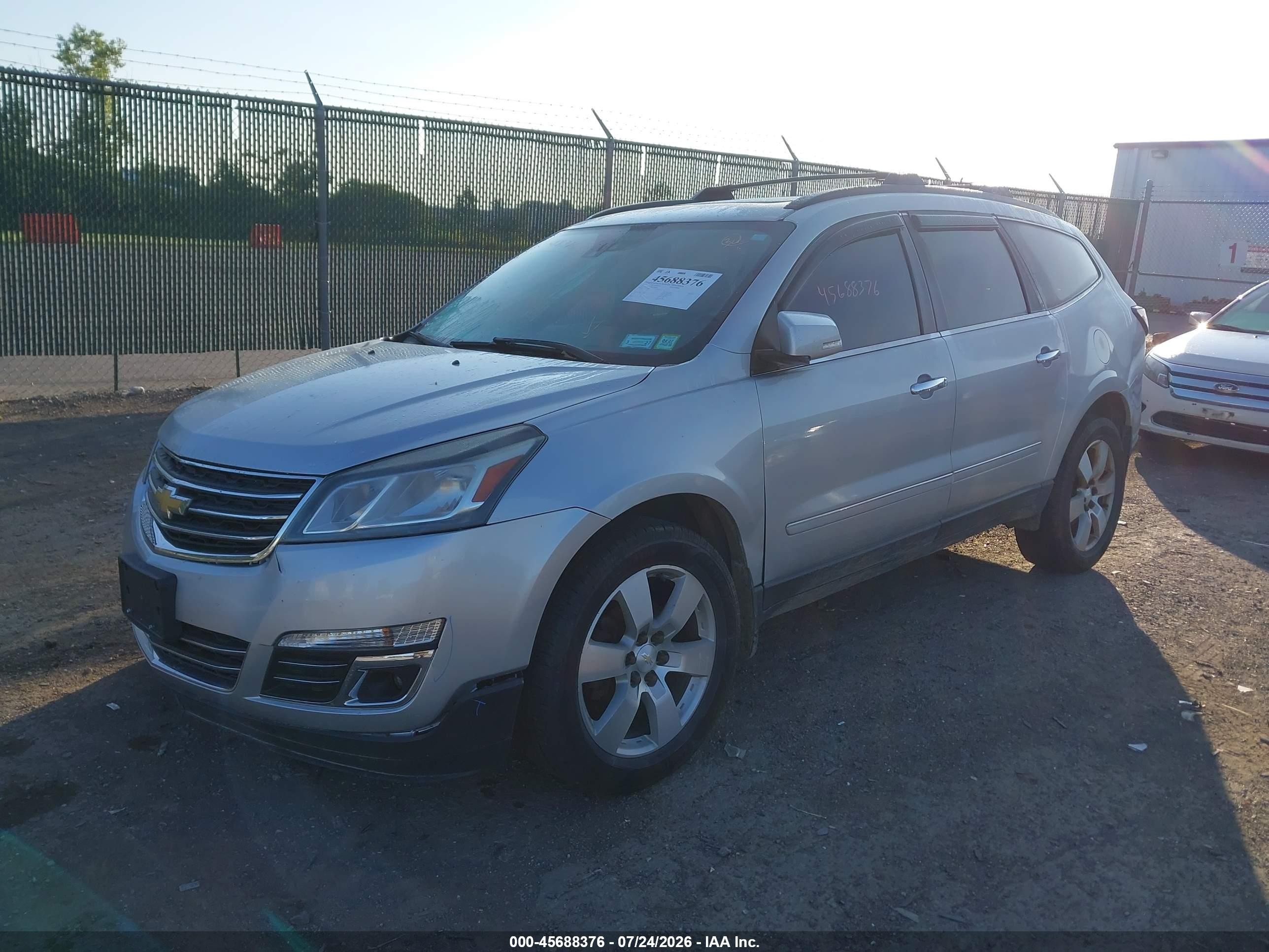 2015 Chevrolet Traverse Ltz Silver vin: 1GNKVJKD8FJ368436