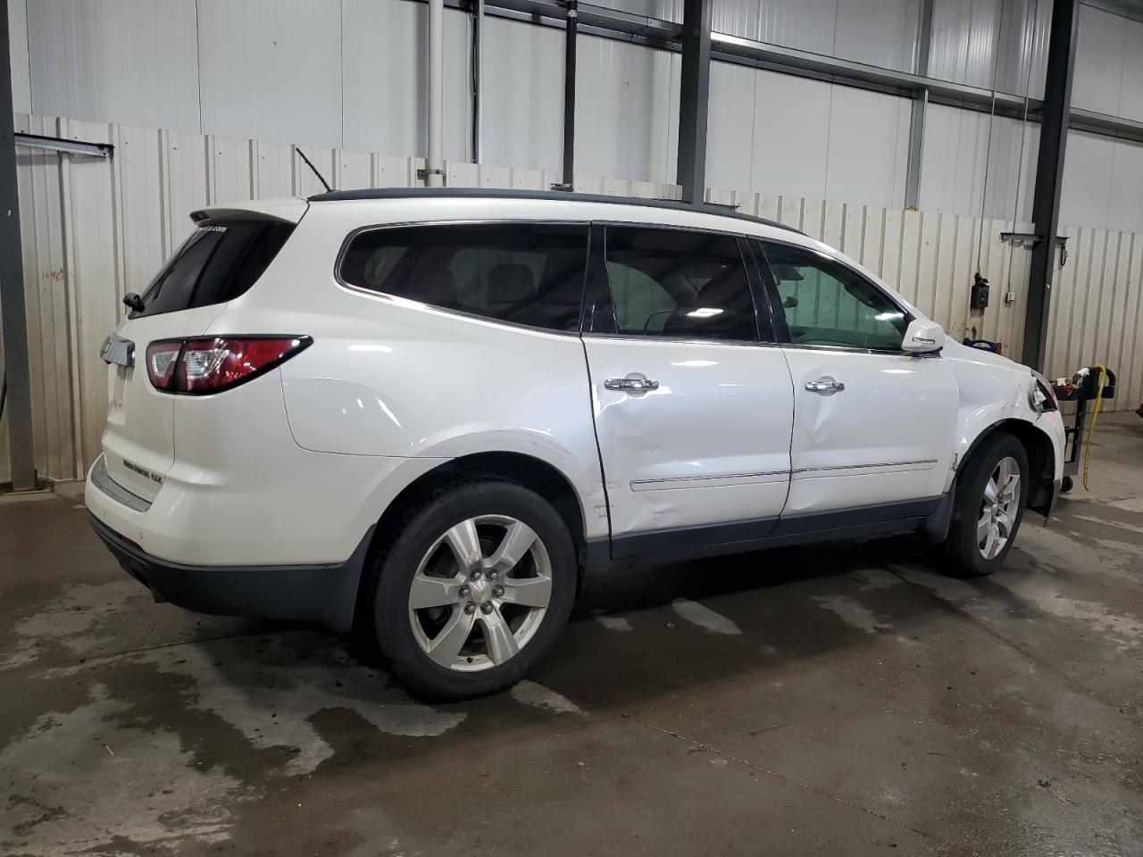 2015 Chevrolet Traverse Ltz White vin: 1GNKVJKD9FJ260357