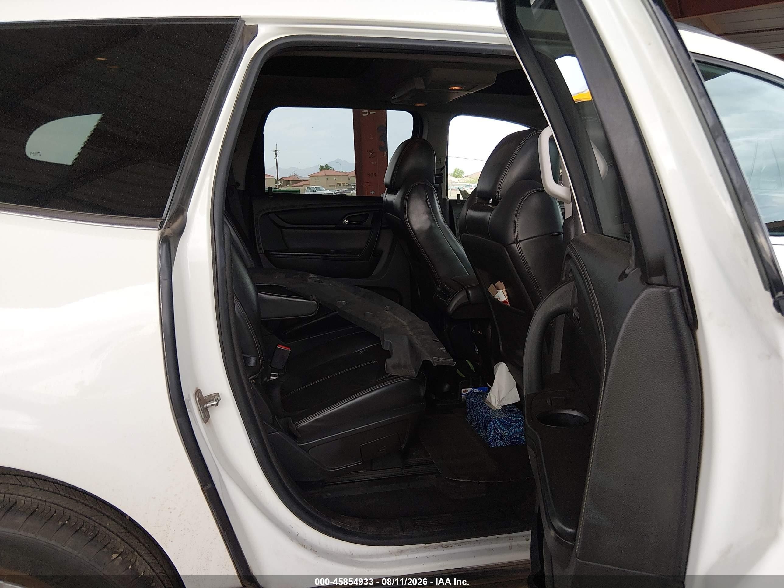 2013 Chevrolet Traverse Lt Кремовый vin: 1GNKVJKDXDJ262695