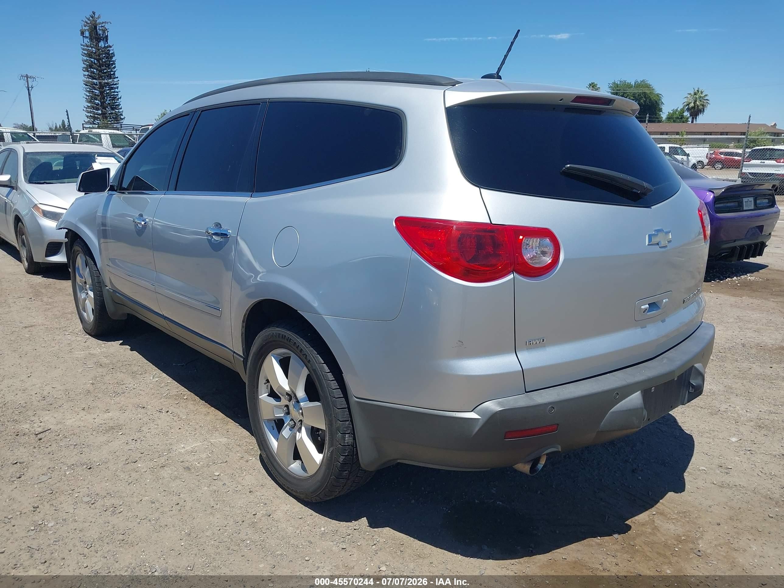 2012 Chevrolet Traverse Ltz Silver vin: 1GNKVLED0CJ102136