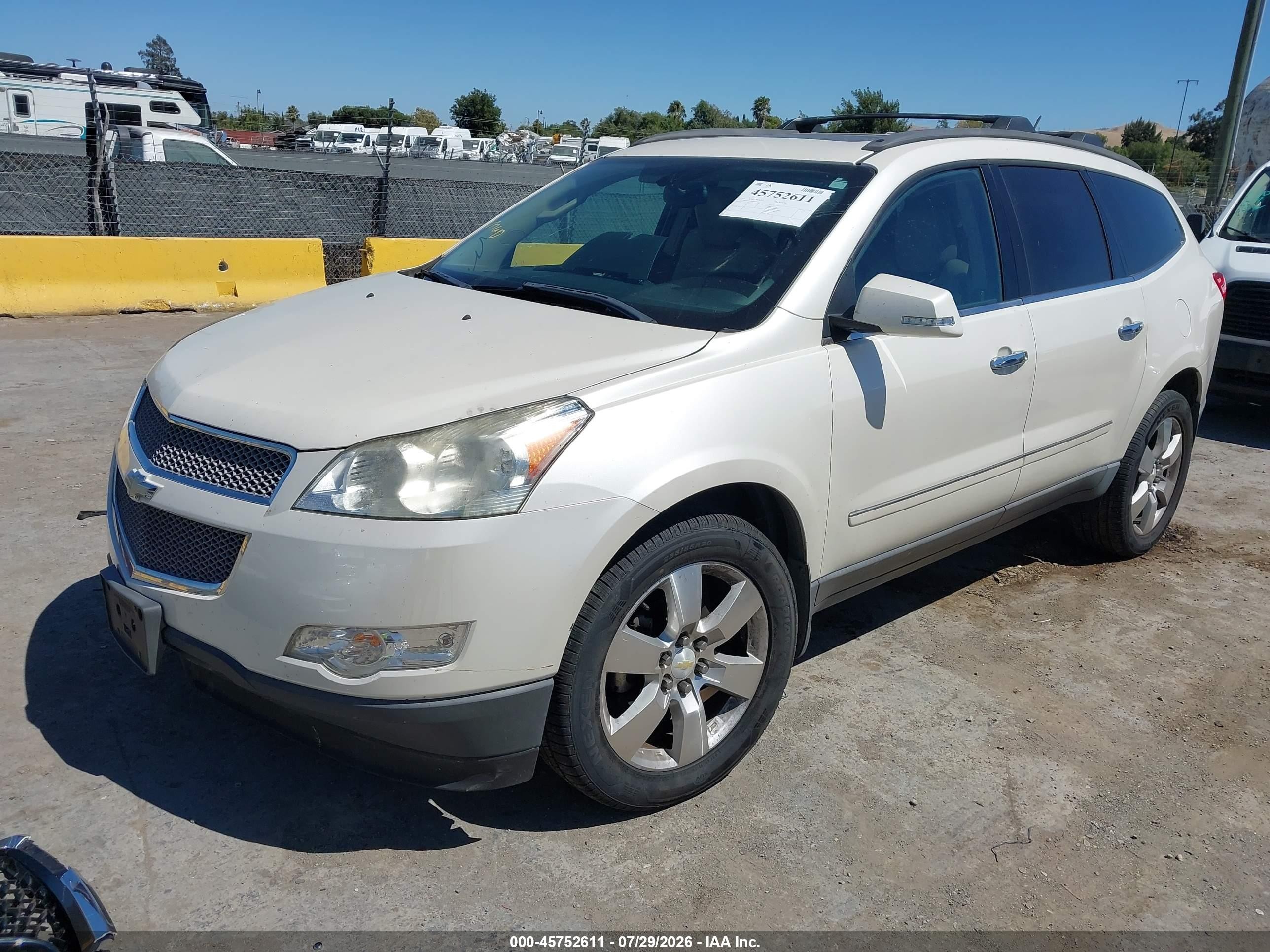 2011 Chevrolet Traverse Ltz White vin: 1GNKVLED2BJ271041