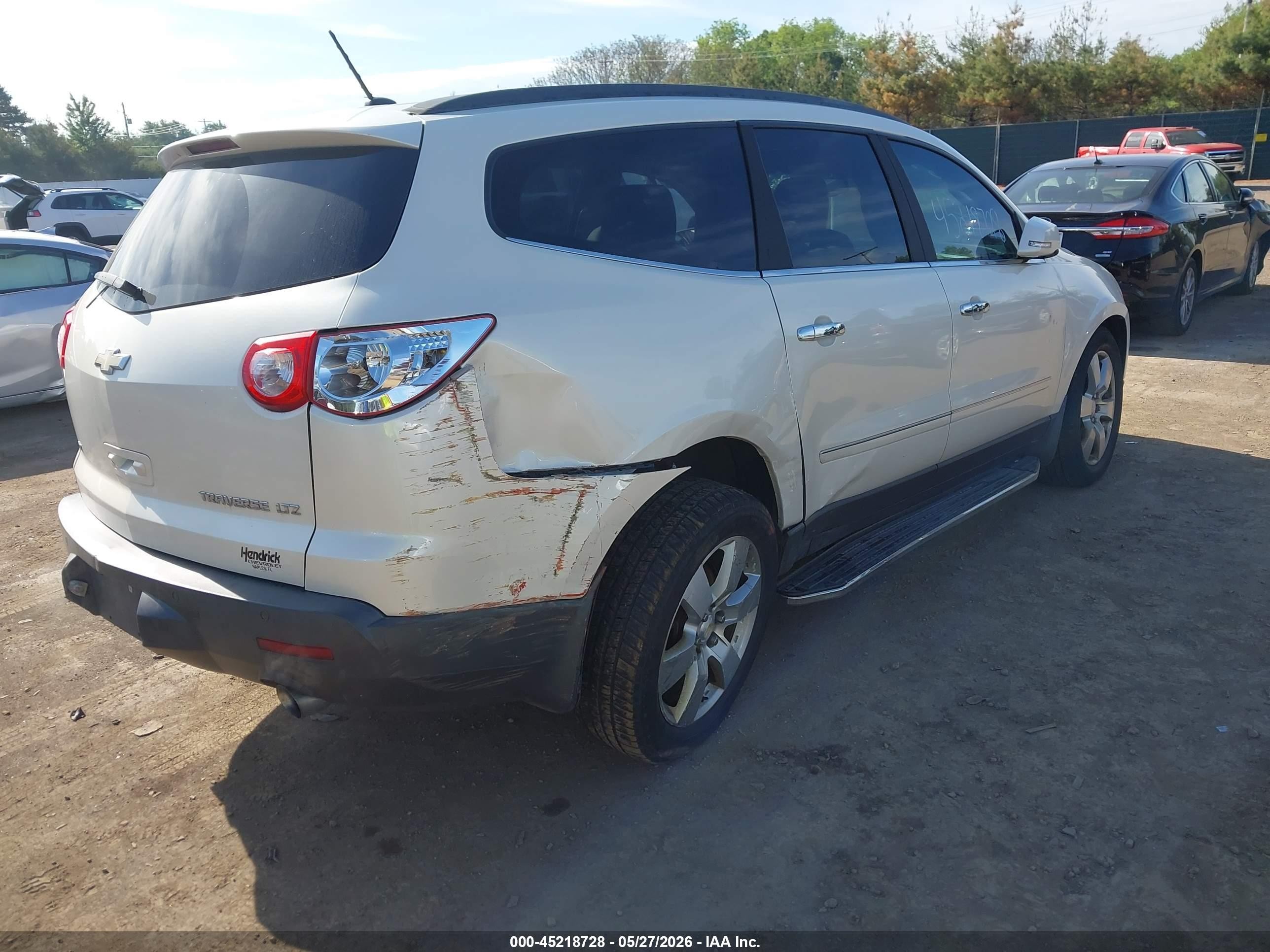 2011 Chevrolet Traverse Ltz White vin: 1GNKVLED3BJ281254