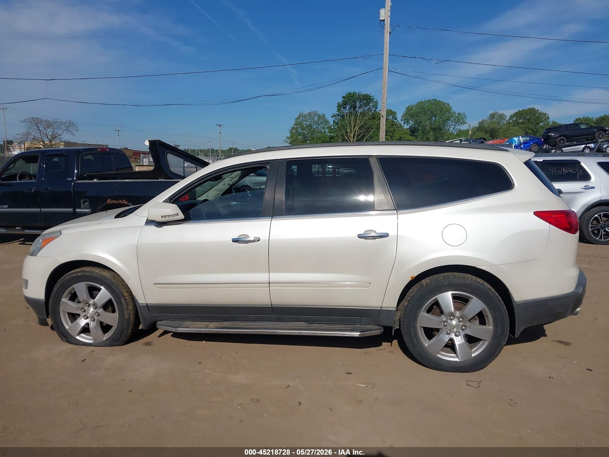 2011 Chevrolet Traverse Ltz White vin: 1GNKVLED3BJ281254