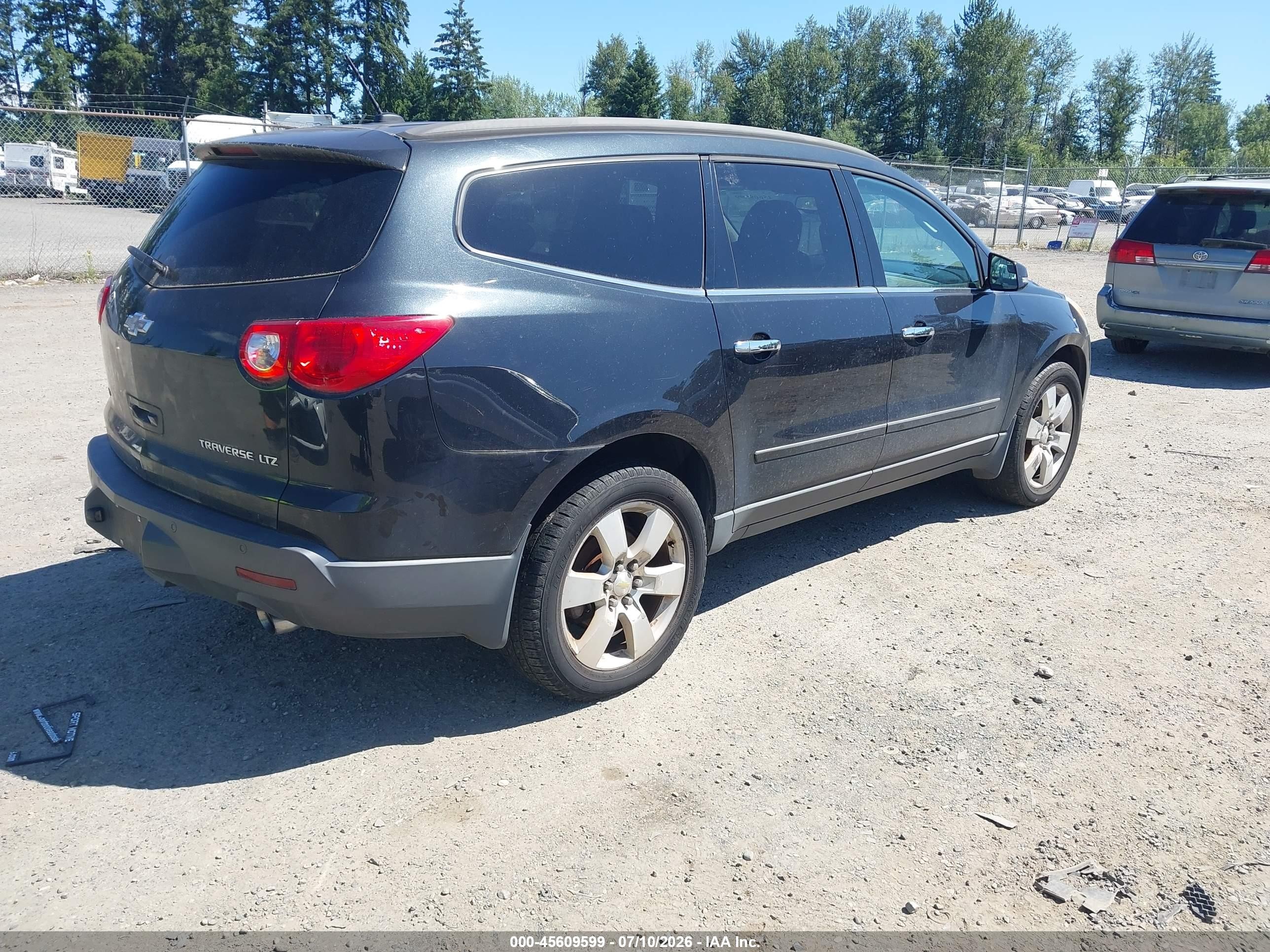 2011 Chevrolet Traverse Ltz Gray vin: 1GNKVLED3BJ281772
