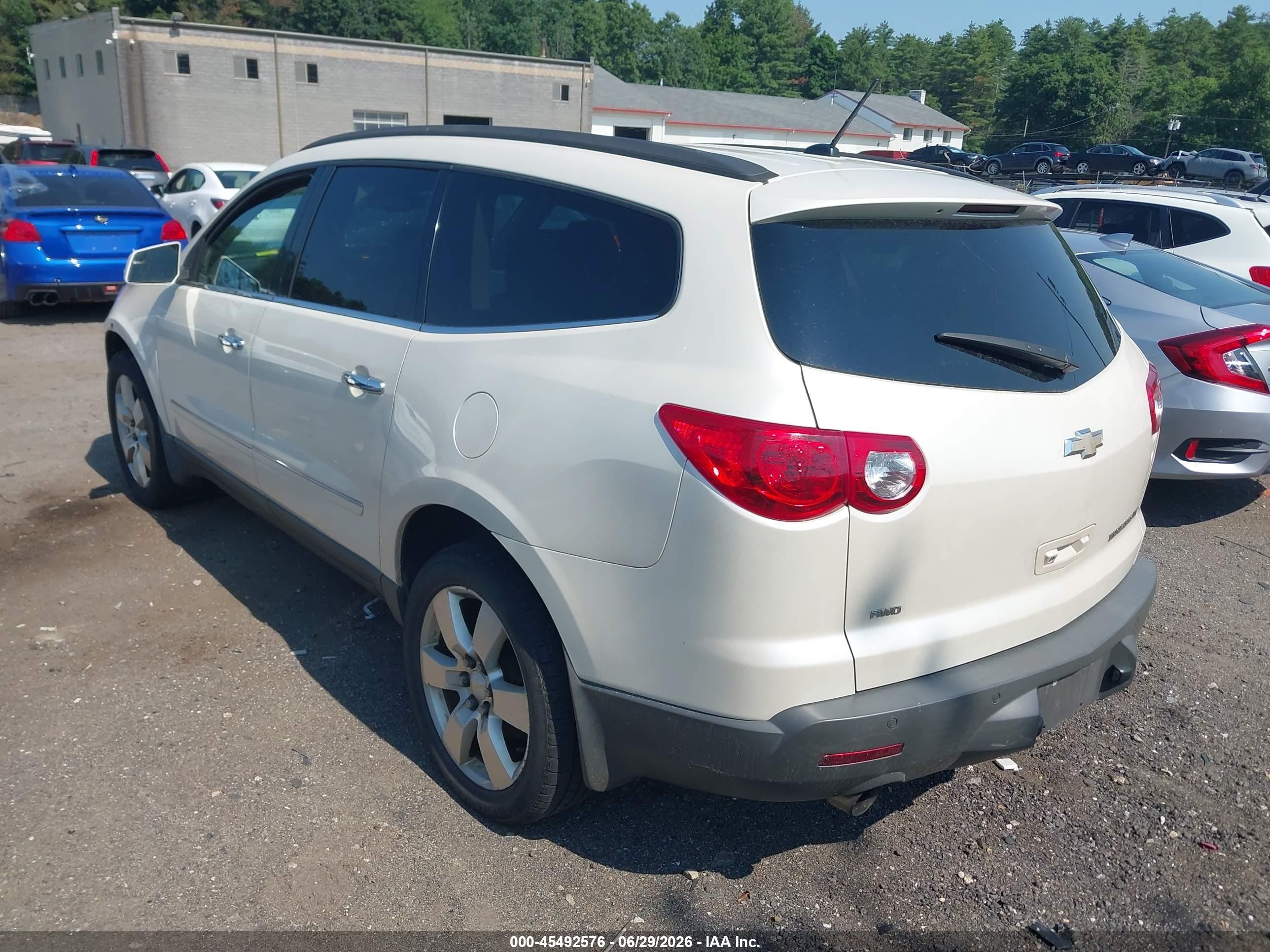 2011 Chevrolet Traverse Ltz White vin: 1GNKVLED3BJ408892