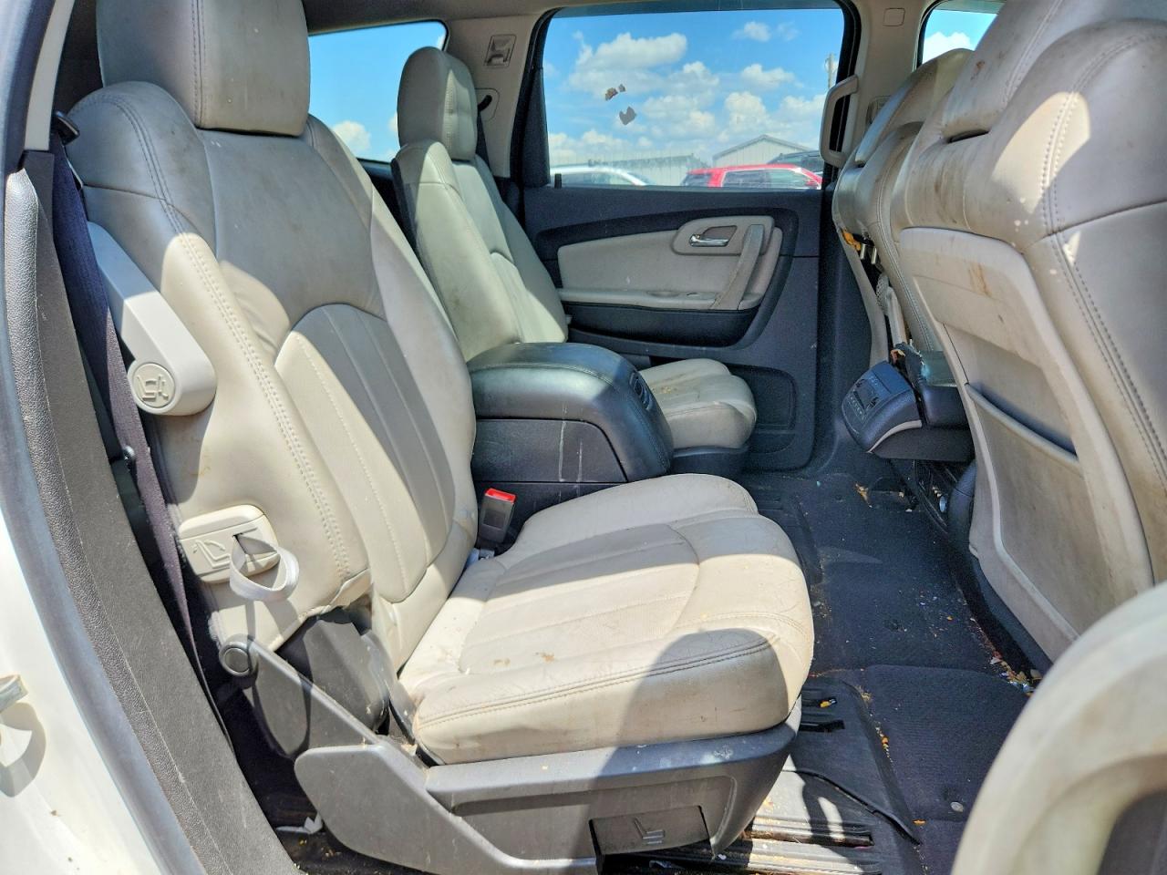 2011 Chevrolet Traverse Ltz White vin: 1GNKVLED4BJ266942