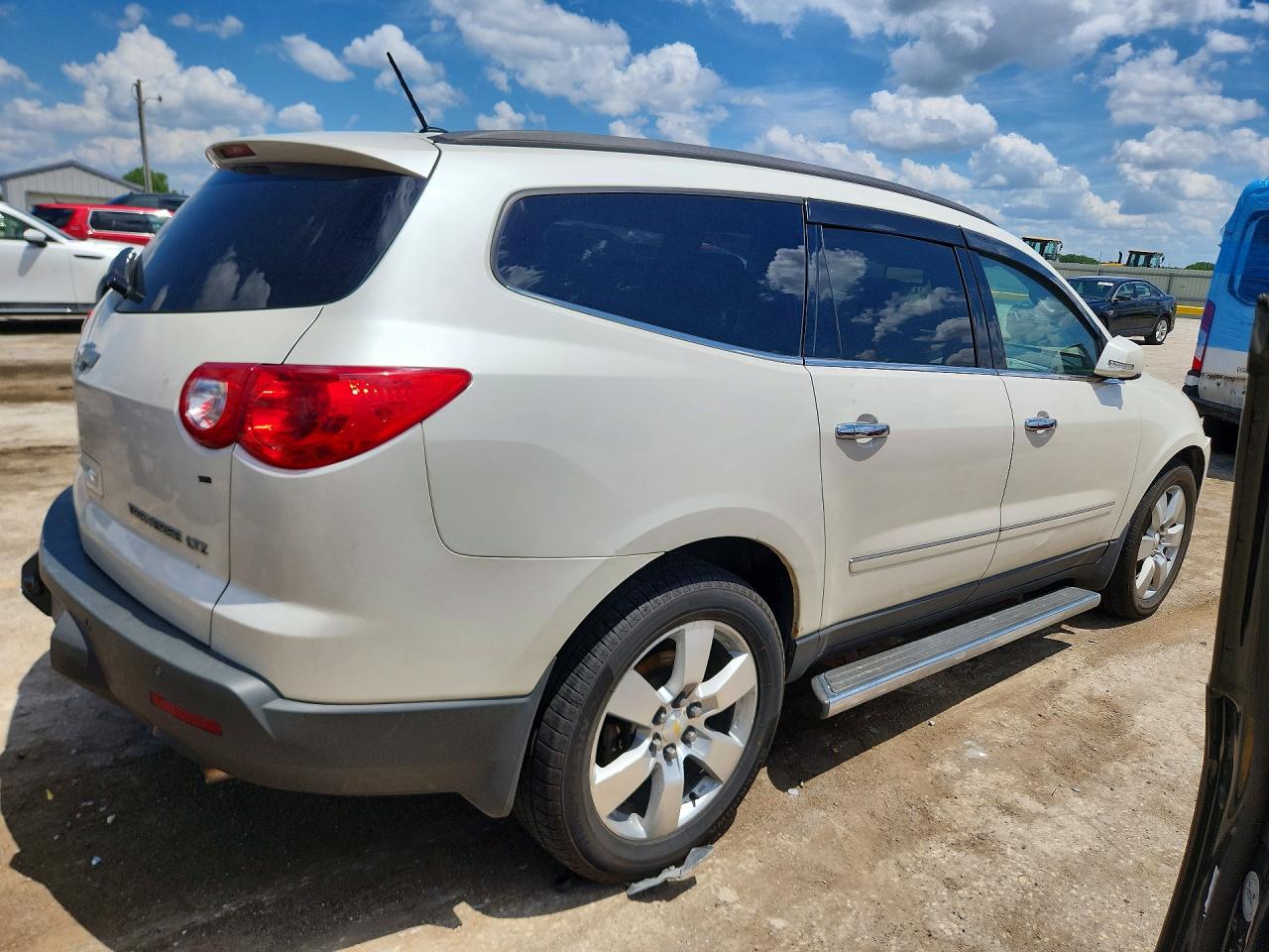 2011 Chevrolet Traverse Ltz White vin: 1GNKVLED4BJ266942