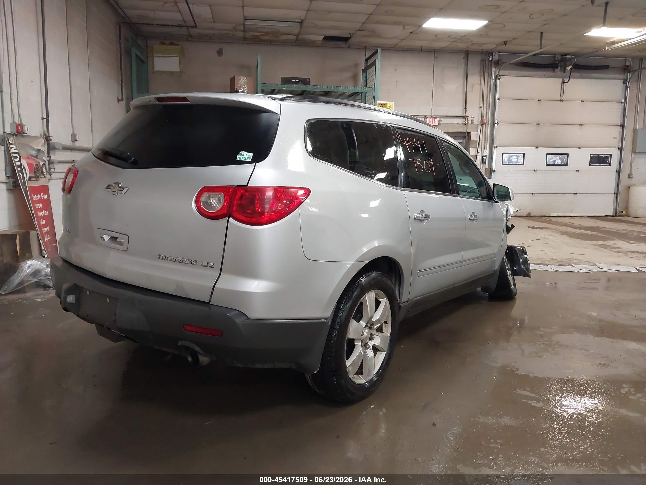 2012 Chevrolet Traverse Ltz Silver vin: 1GNKVLED7CJ350853
