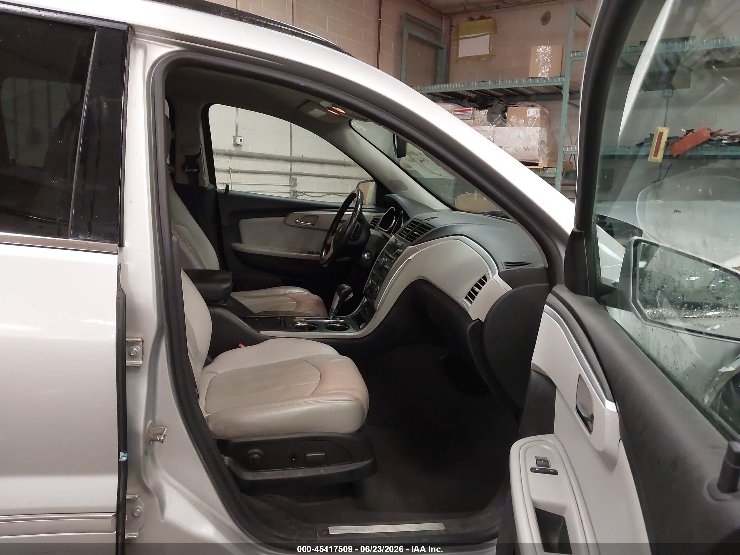 2012 Chevrolet Traverse Ltz Silver vin: 1GNKVLED7CJ350853