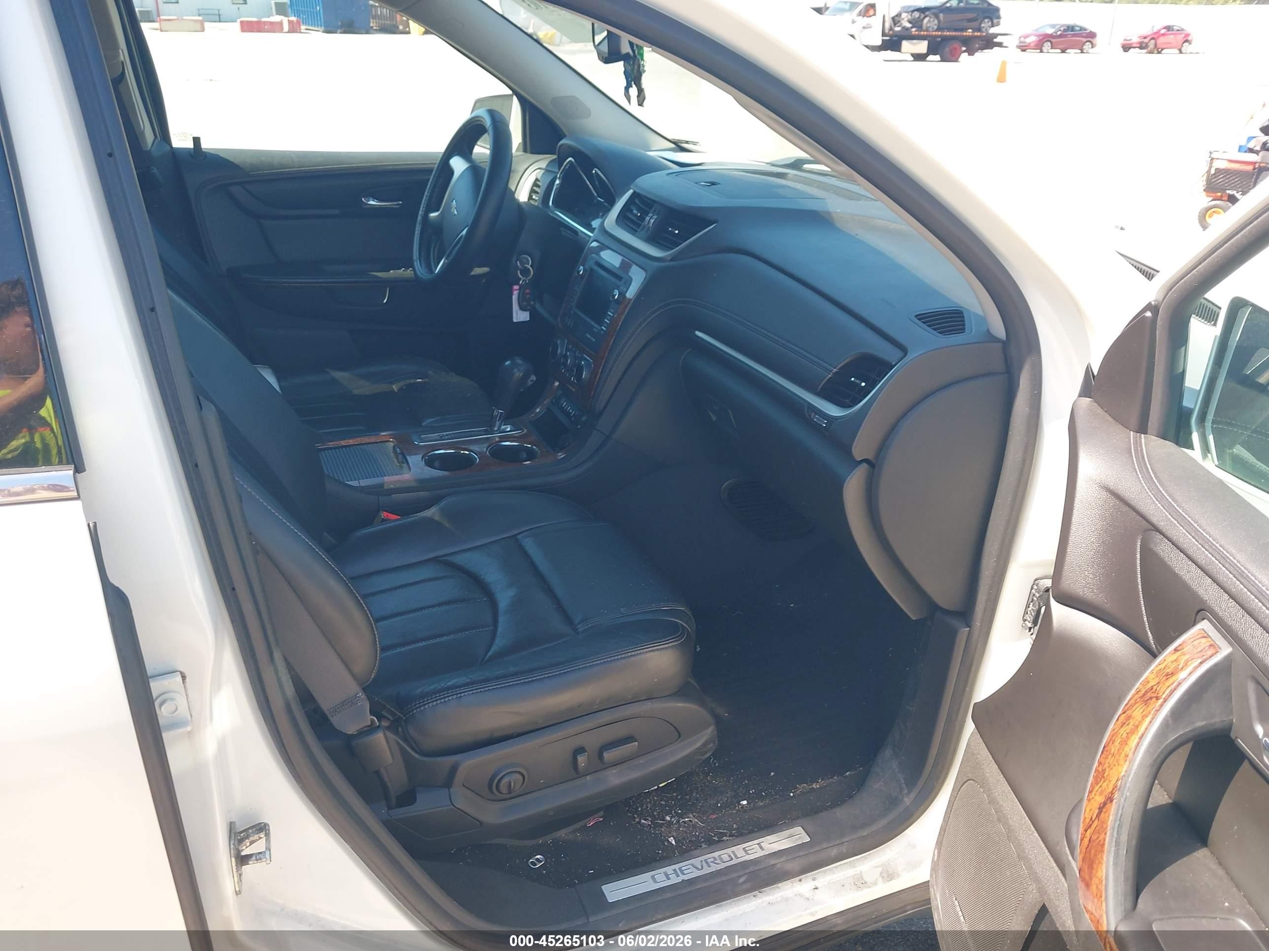 2013 Chevrolet Traverse Ltz White vin: 1GNKVLKD8DJ262402