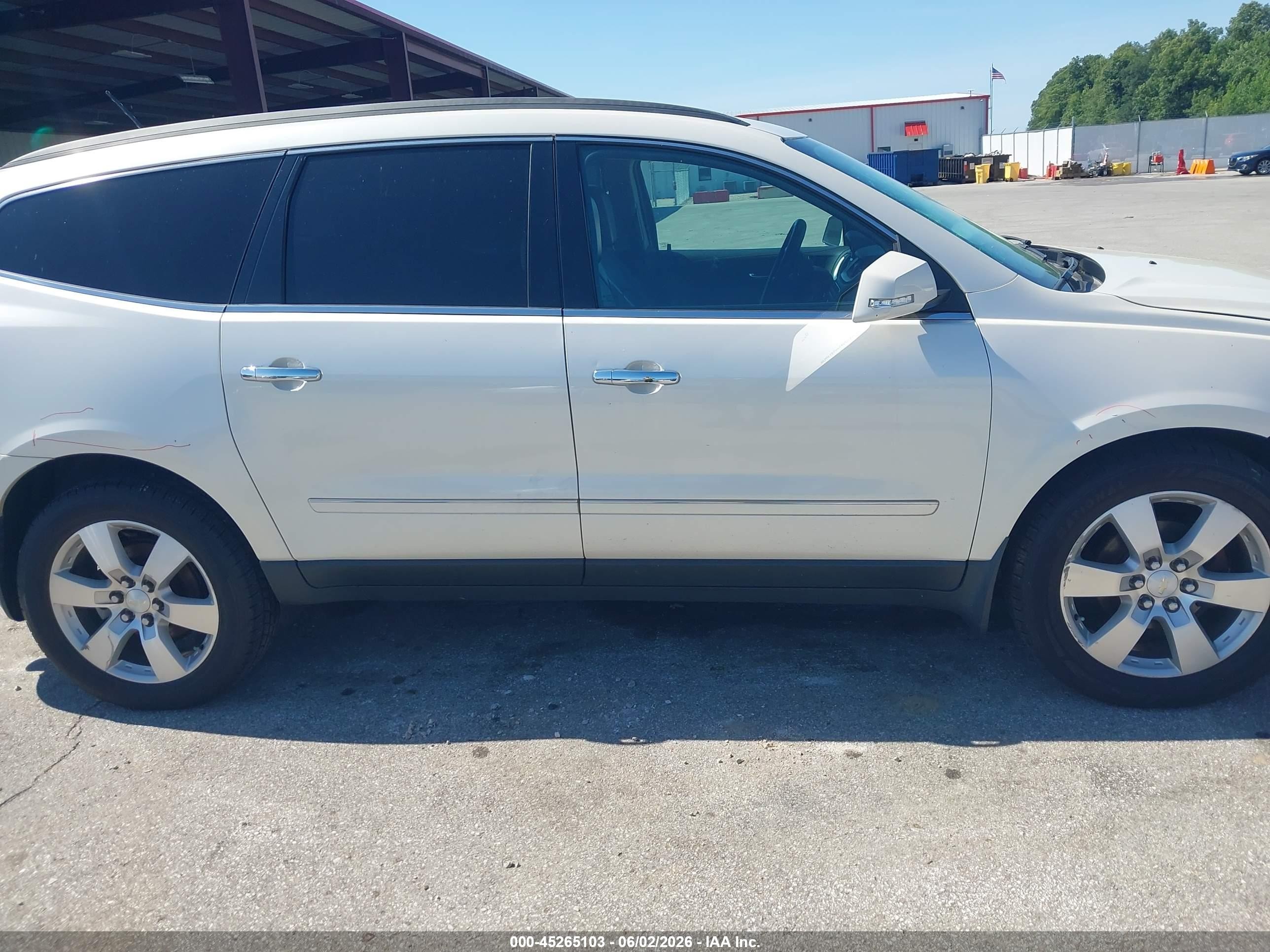 2013 Chevrolet Traverse Ltz White vin: 1GNKVLKD8DJ262402