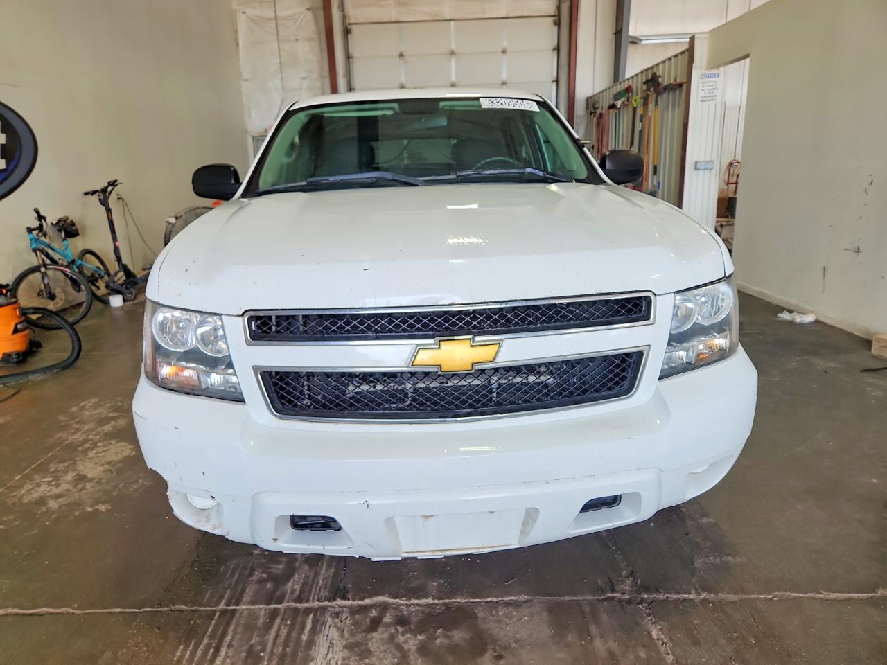 2014 Chevrolet Tahoe Police White vin: 1GNLC2E01ER128864