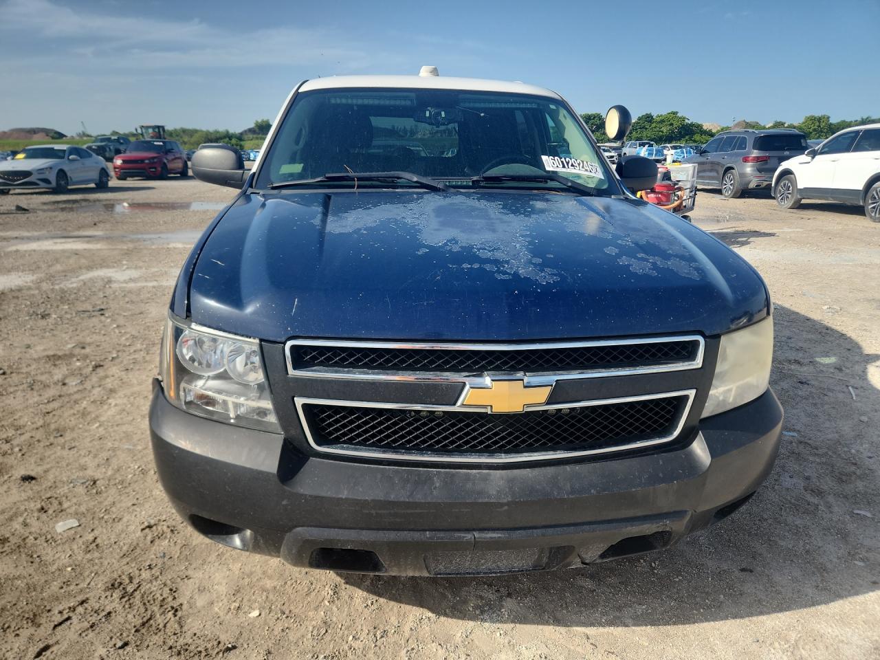 2014 Chevrolet Tahoe Police White vin: 1GNLC2E01ER229287 Damage: Hood, Oxidized, > 12 Inches