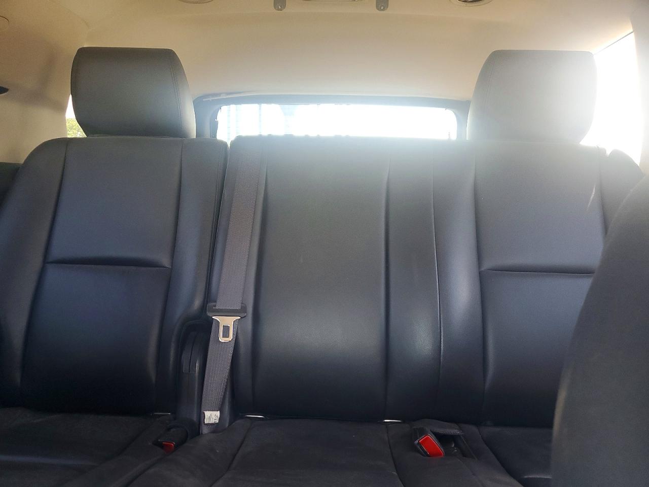 2012 Chevrolet Tahoe Police White vin: 1GNLC2E02CR283355
