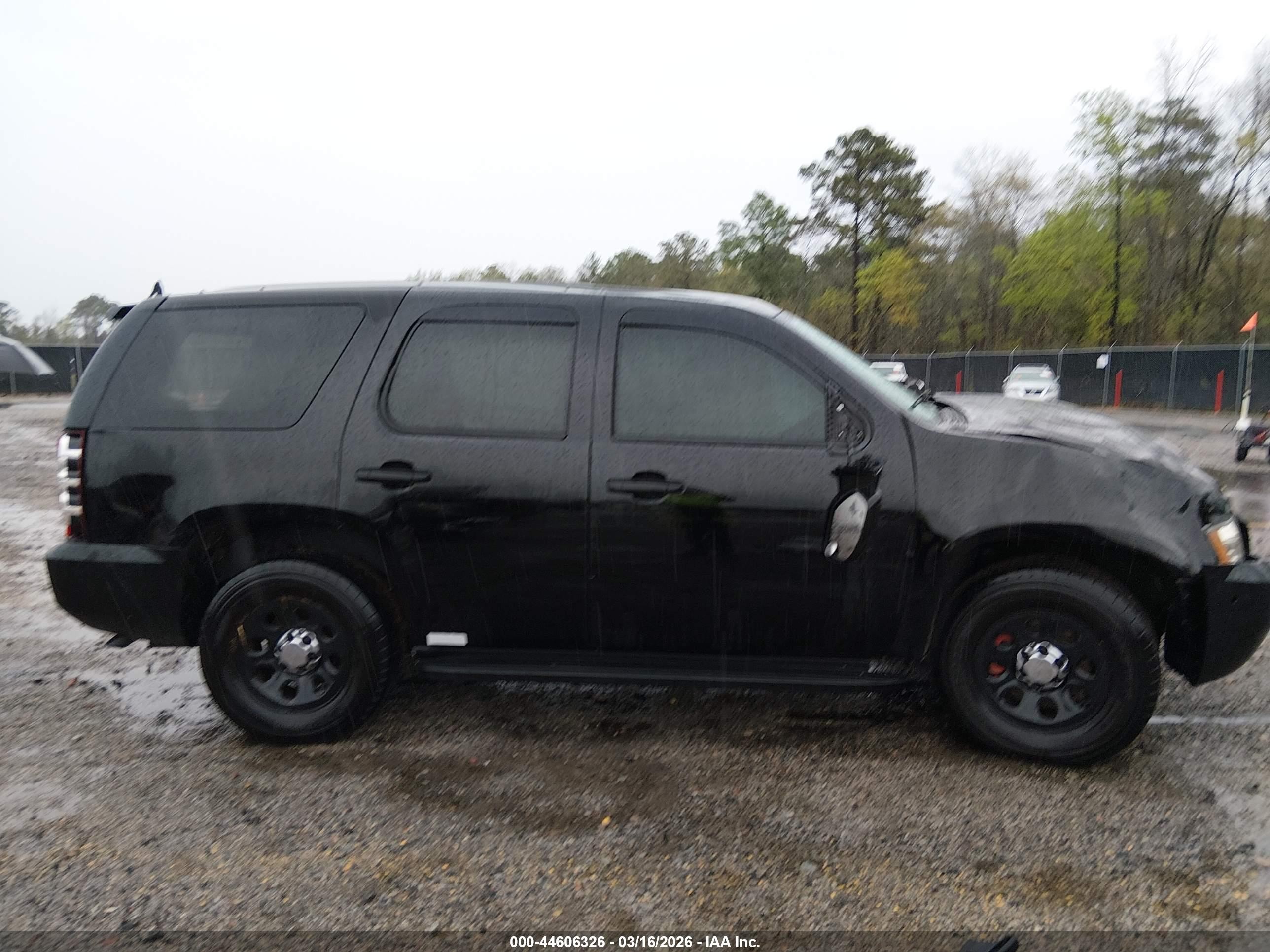 2014 Chevrolet Tahoe Commercial Fleet Черный vin: 1GNLC2E03ER159744