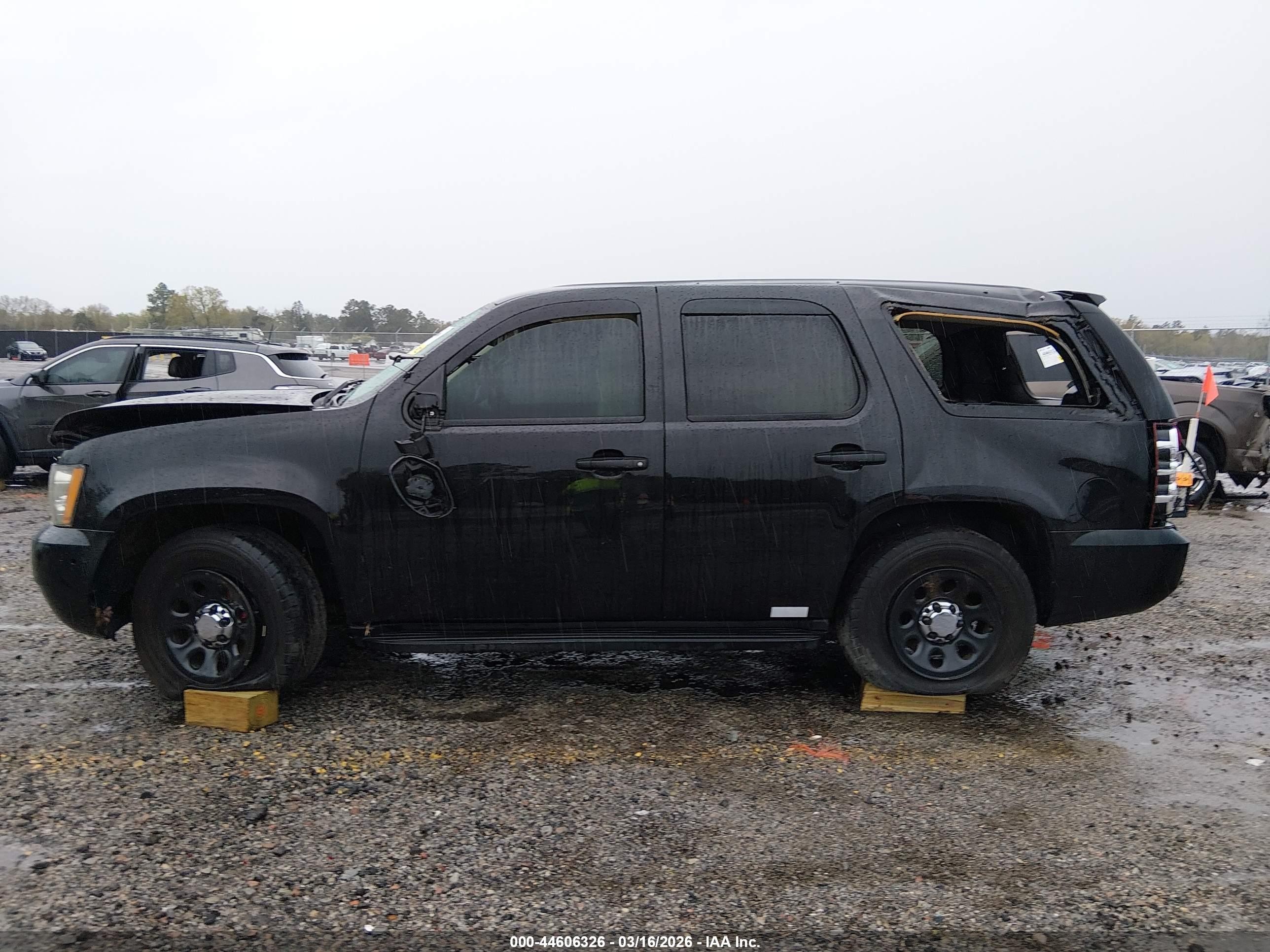 2014 Chevrolet Tahoe Commercial Fleet Черный vin: 1GNLC2E03ER159744
