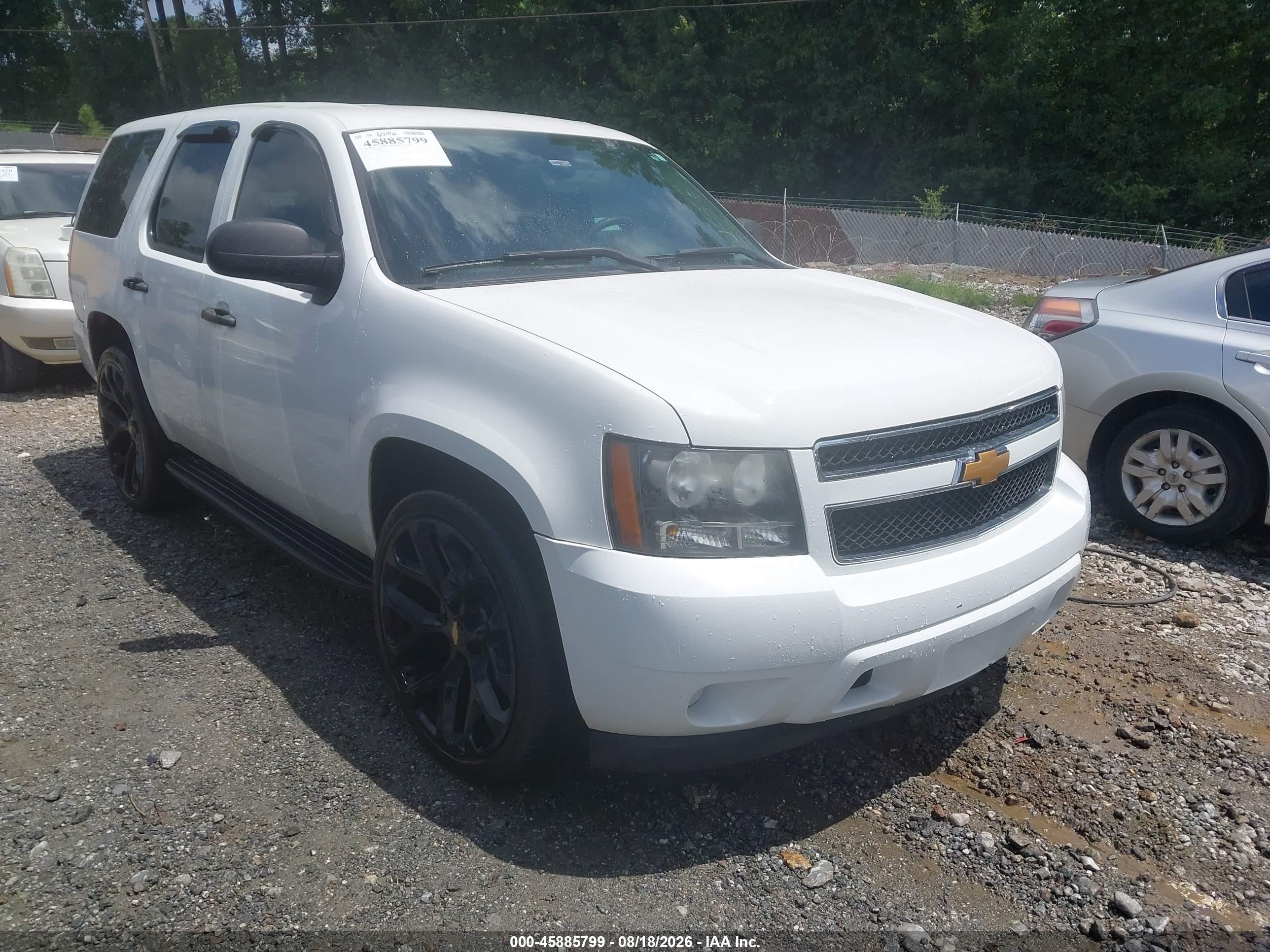 2014 Chevrolet Tahoe Commercial White vin: 1GNLC2E03ER199824
