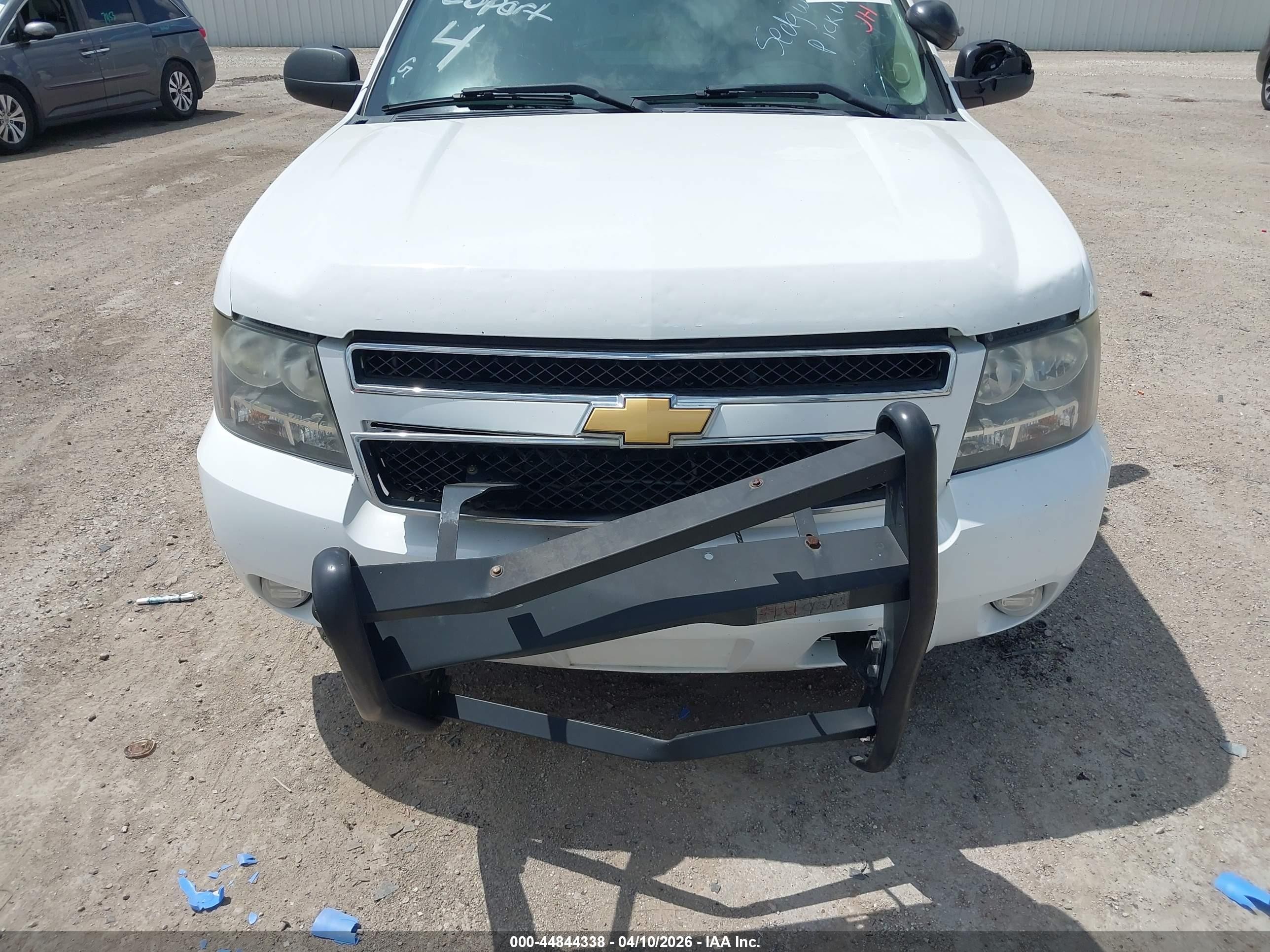 2013 Chevrolet Tahoe Commercial Fleet White vin: 1GNLC2E04DR161257