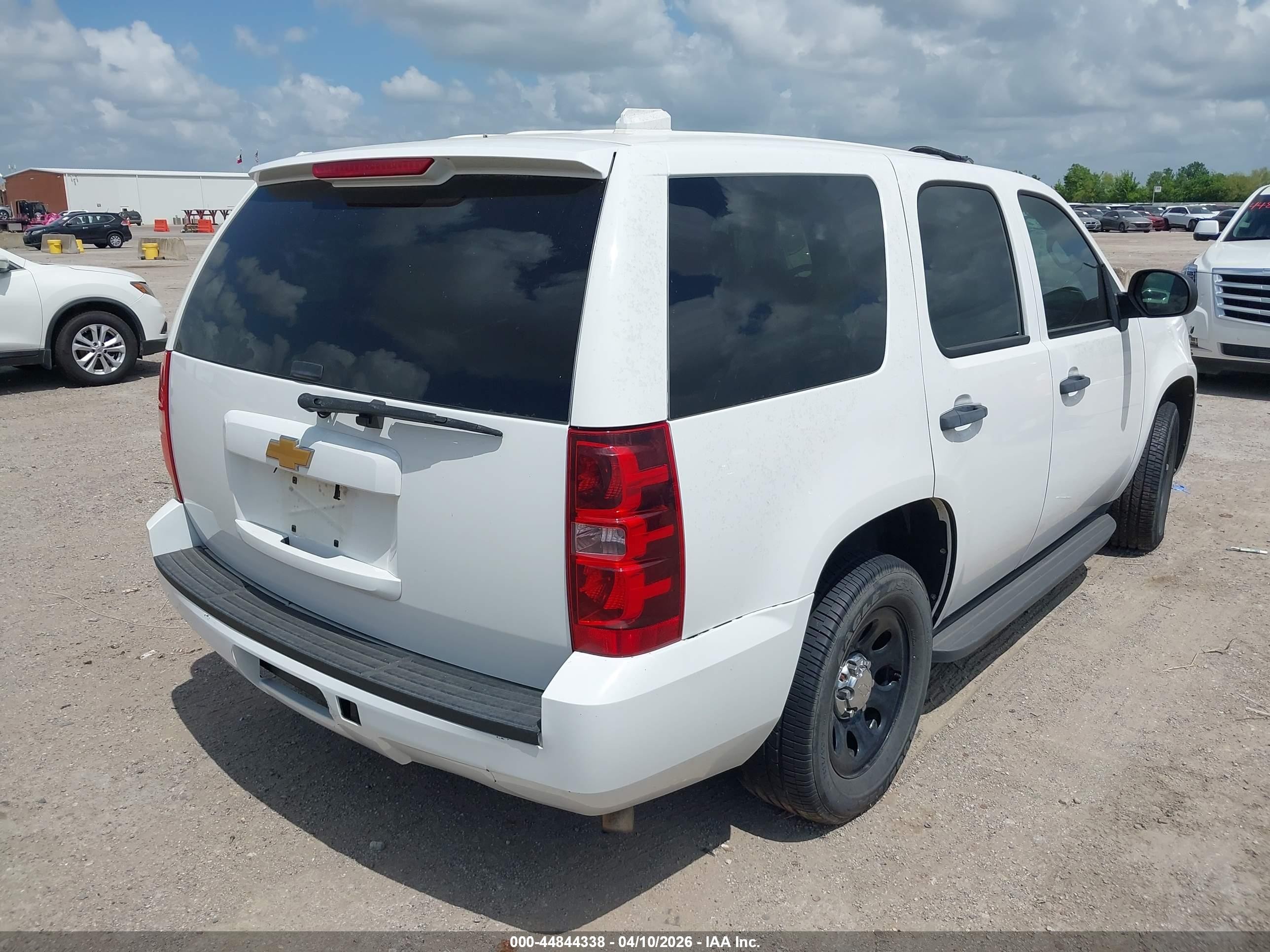2013 Chevrolet Tahoe Commercial Fleet White vin: 1GNLC2E04DR161257