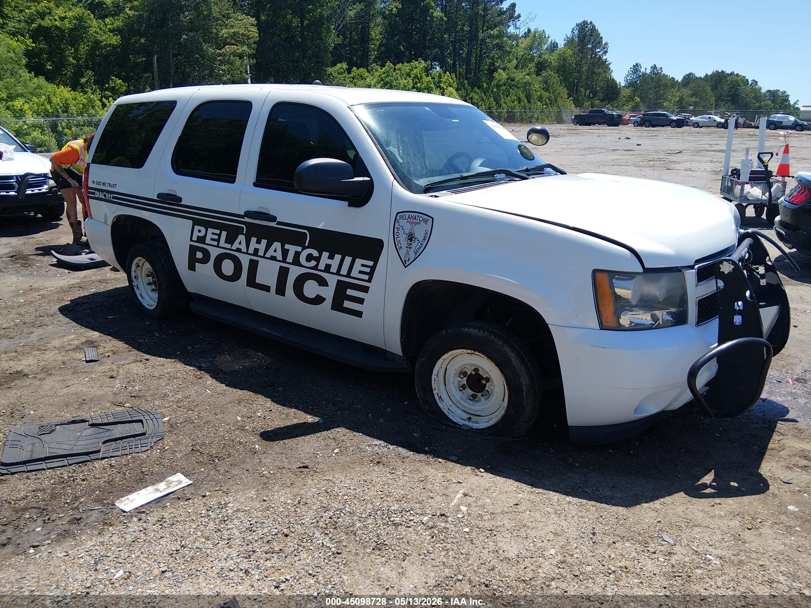2014 Chevrolet Tahoe Commercial Fleet White vin: 1GNLC2E04ER150602